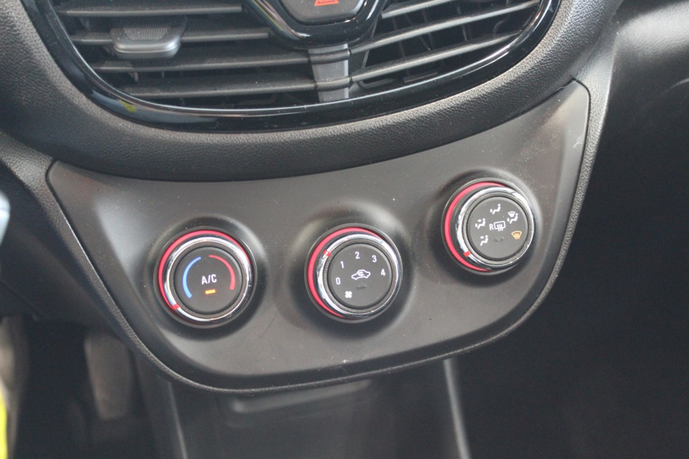 Foto van Opel Karl / Viva