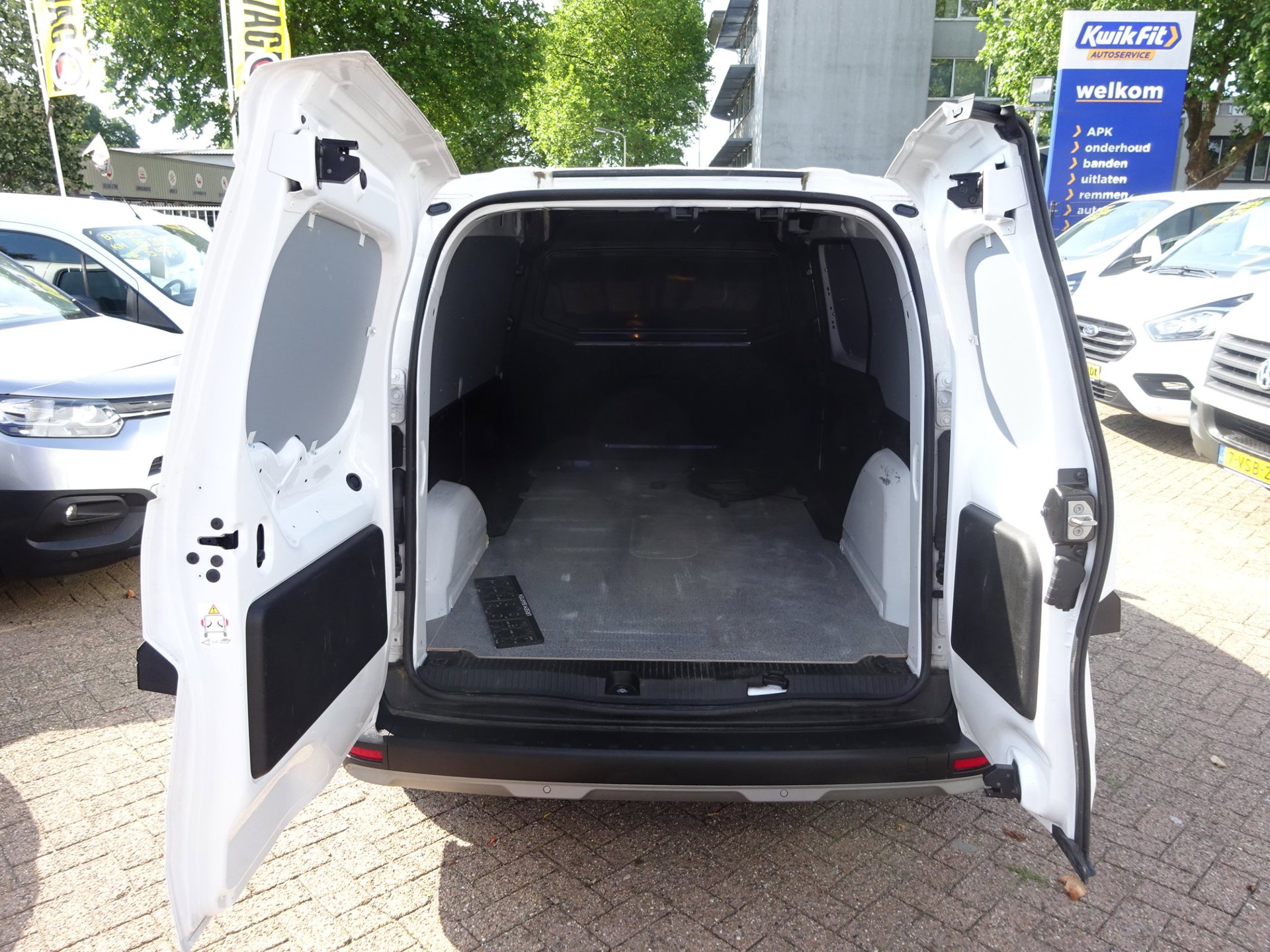 Foto van Nissan Townstar