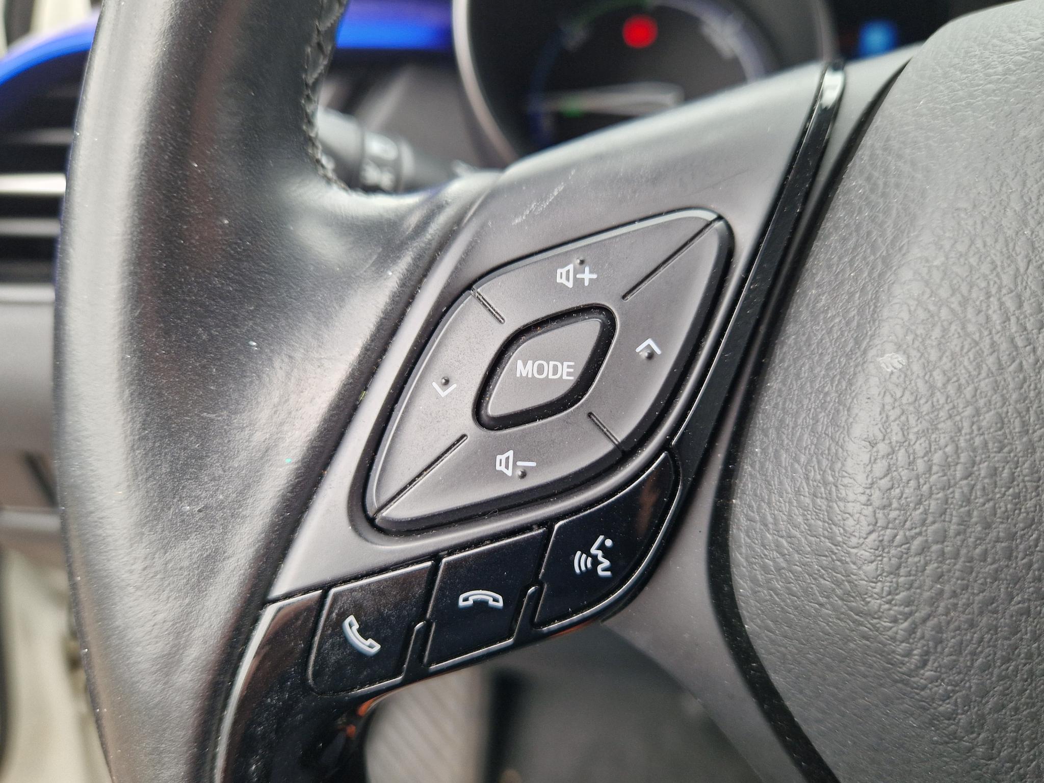 Foto van Toyota Toyota C-hr