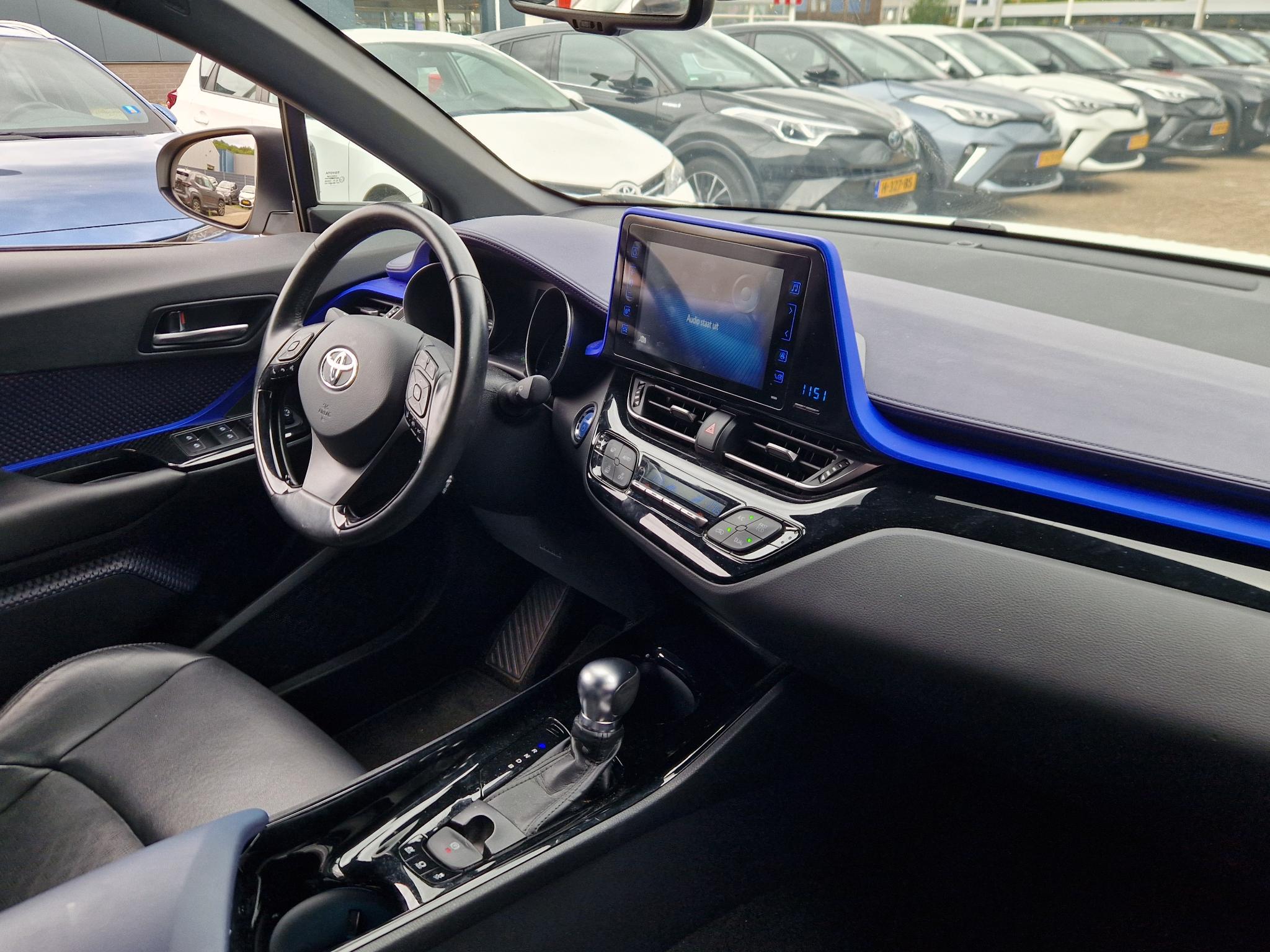Foto van Toyota Toyota C-hr