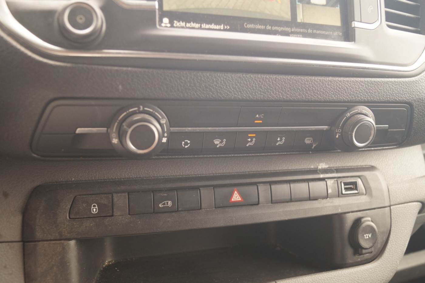 Foto van Opel Vivaro