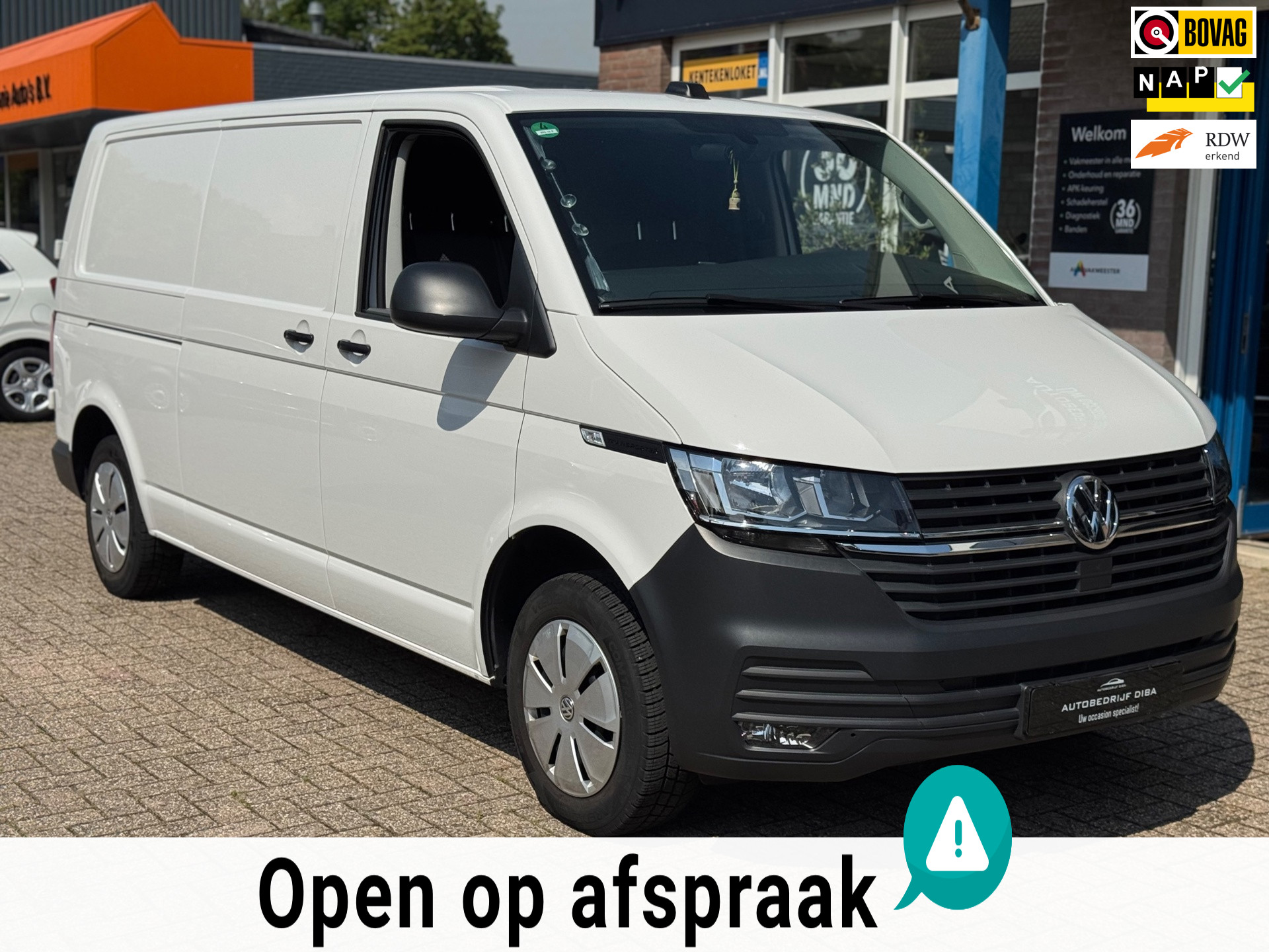 Volkswagen Transporter 2.0 TDI L2H1 28 Comfortline NAP BTW 2022 - voorkant