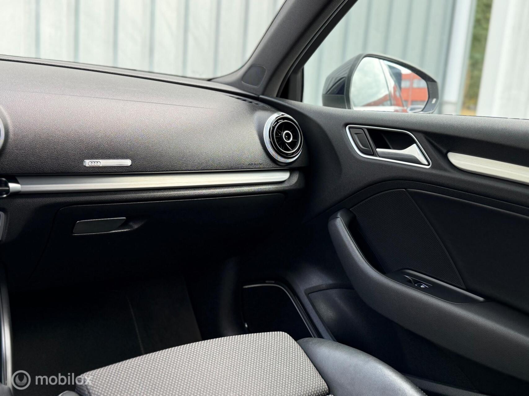 Foto van Audi A3 Limousine