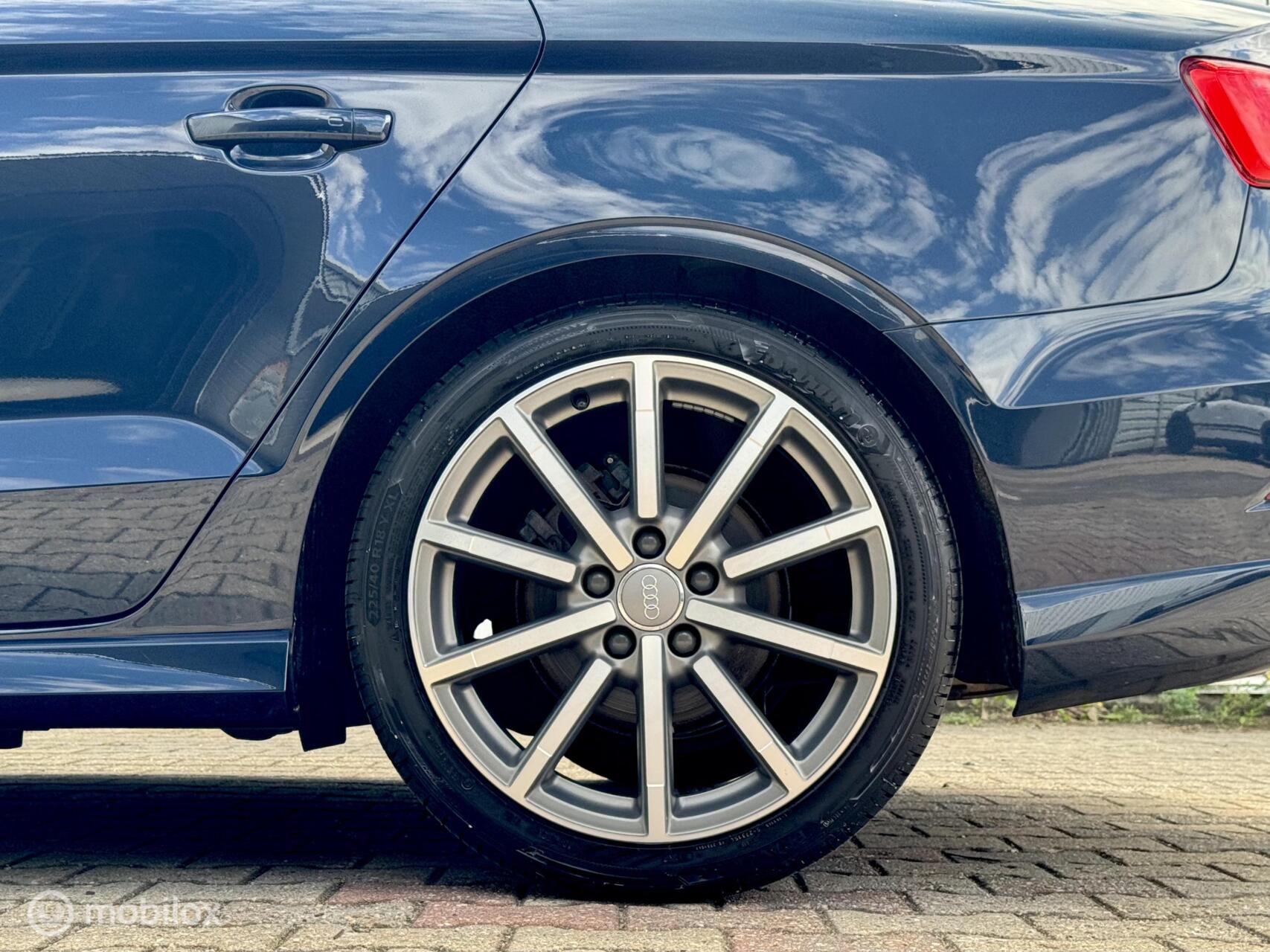 Foto van Audi A3 Limousine