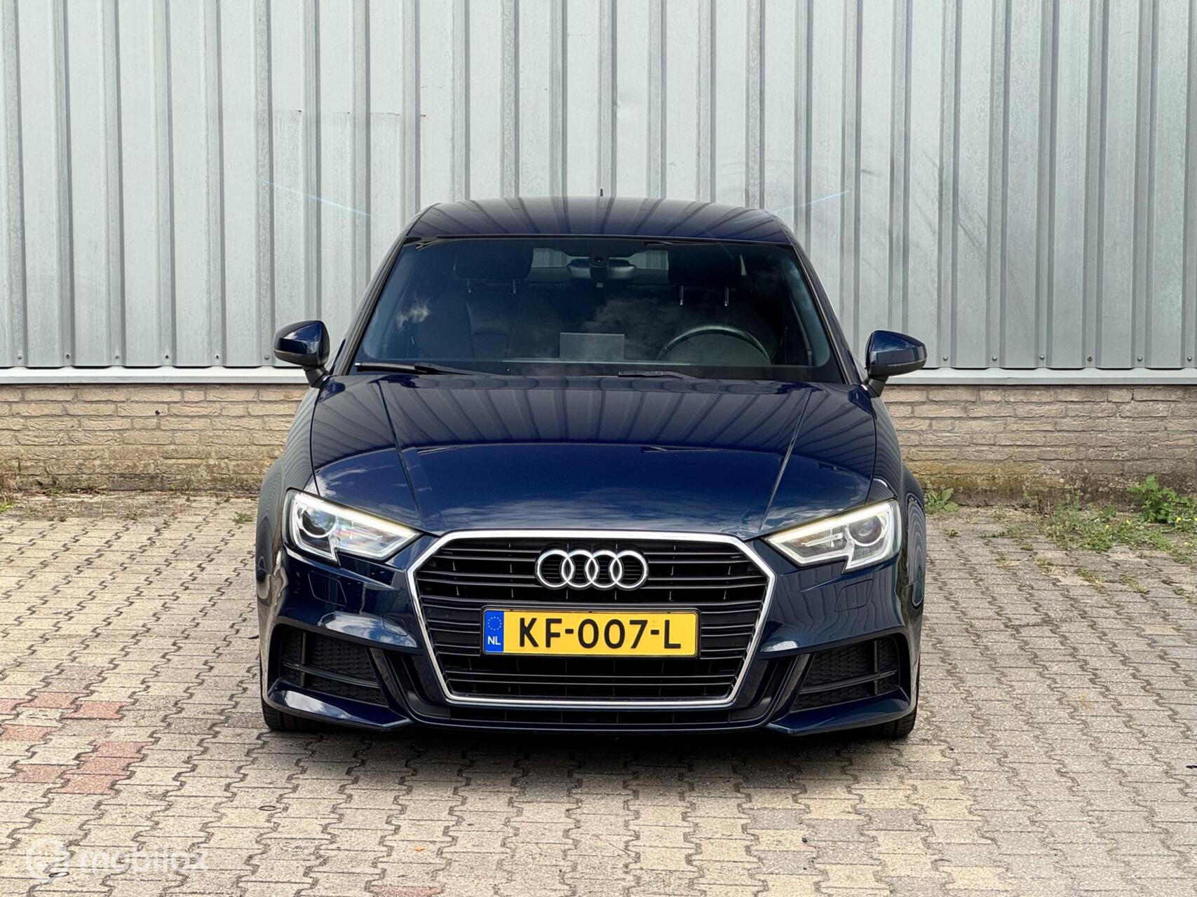 Foto van Audi A3 Limousine
