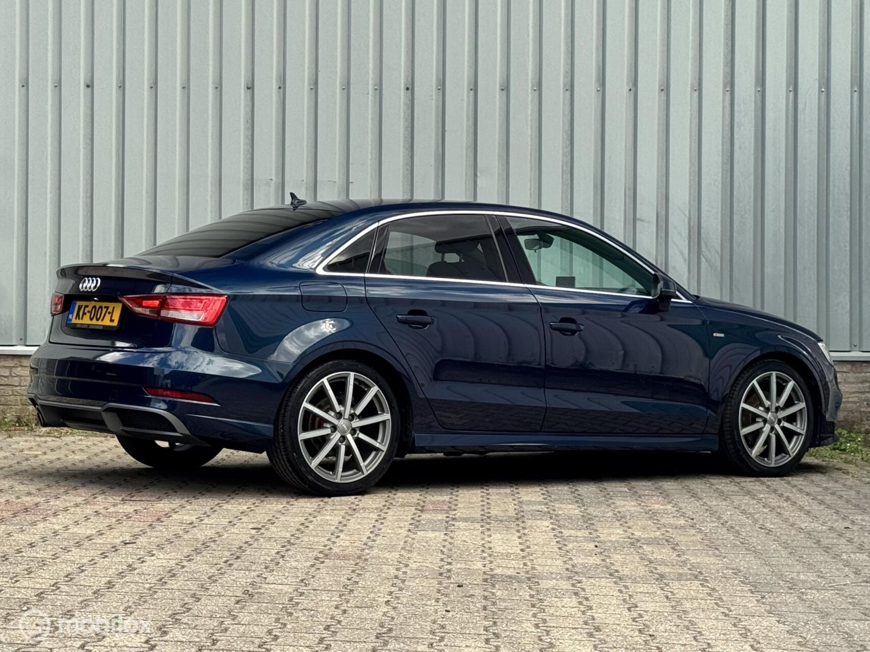 Foto van Audi A3 Limousine