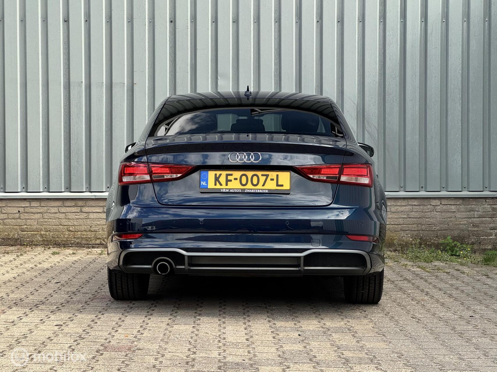 Foto van Audi A3 Limousine