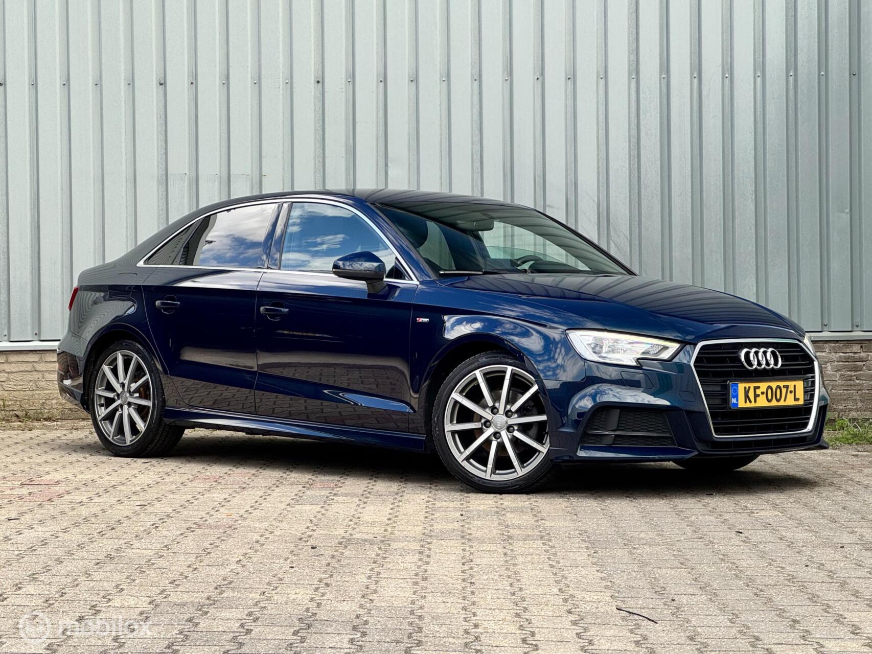 Foto van Audi A3 Limousine