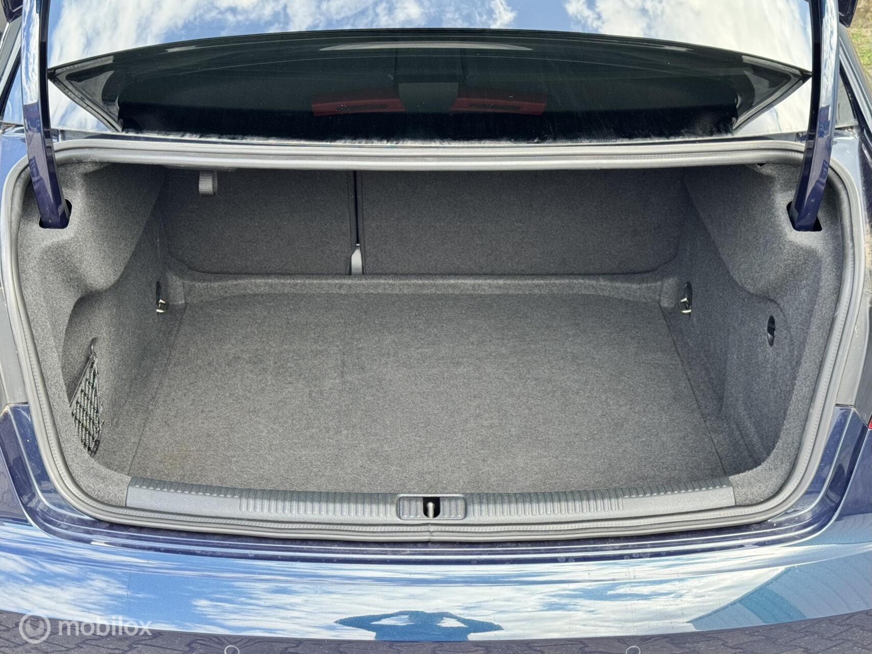 Foto van Audi A3 Limousine