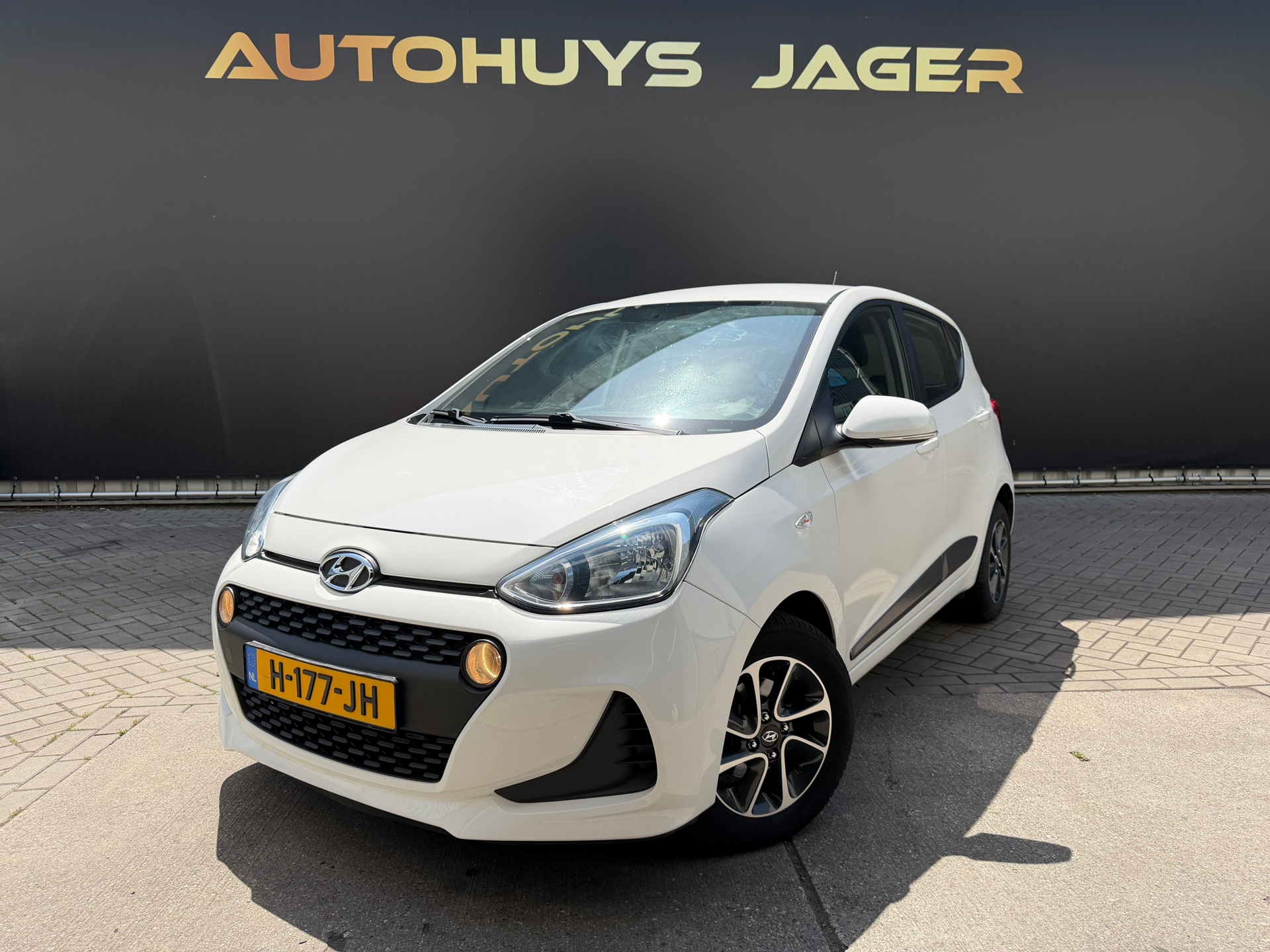 Hyundai I10 1.0i Comfort 5p. Automaat Scherm 2018 - voorkant