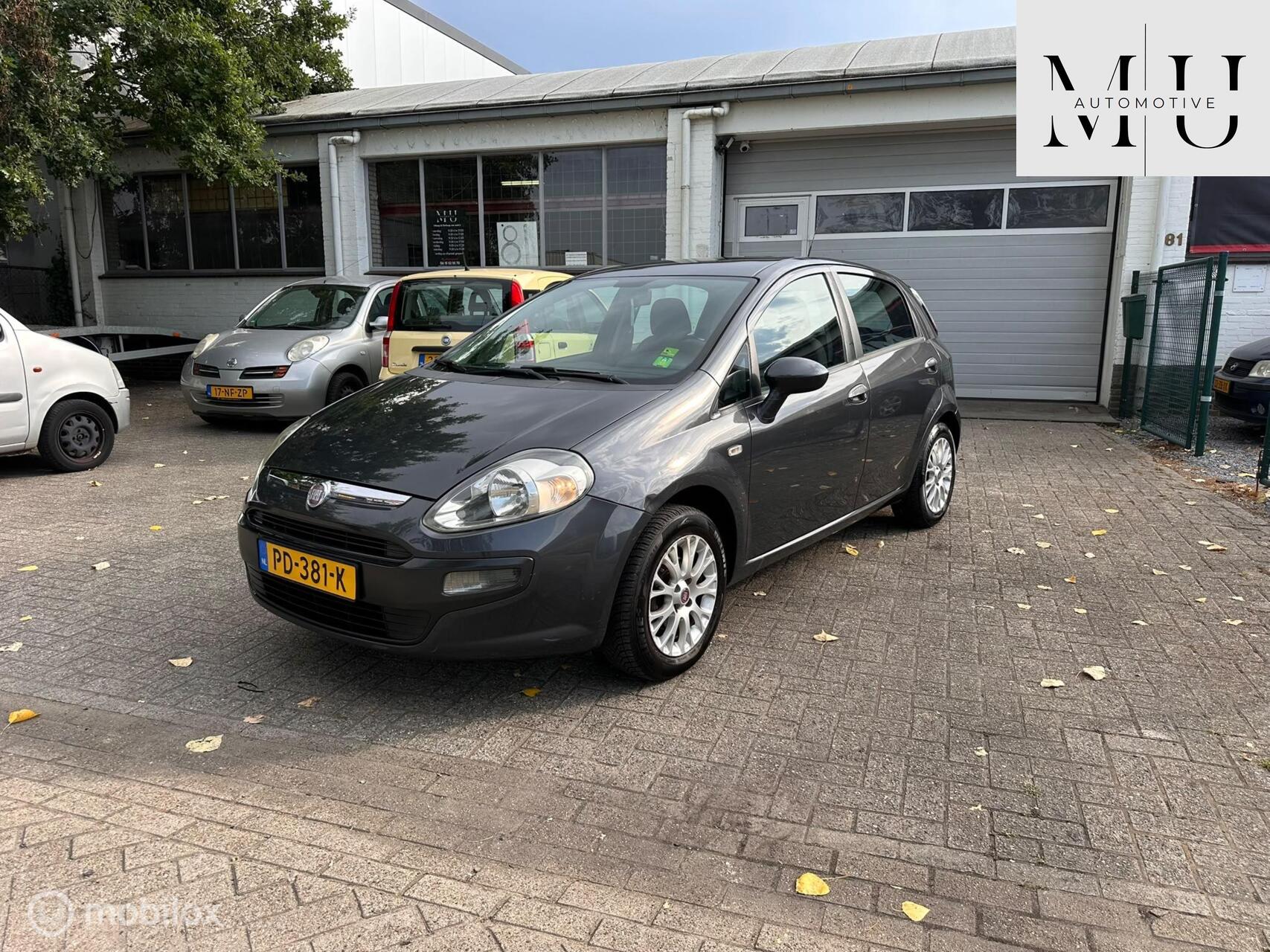 Fiat Fiat Punto 1.2 Pop 2011 - voorkant
