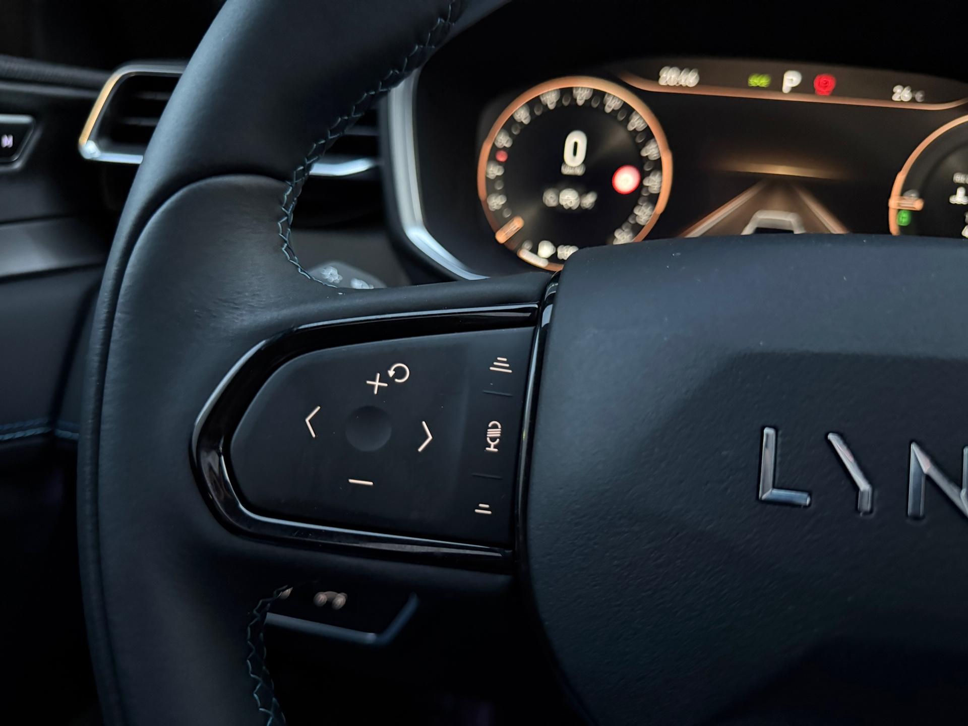 Foto van Lynk&co LYNK & Co 01