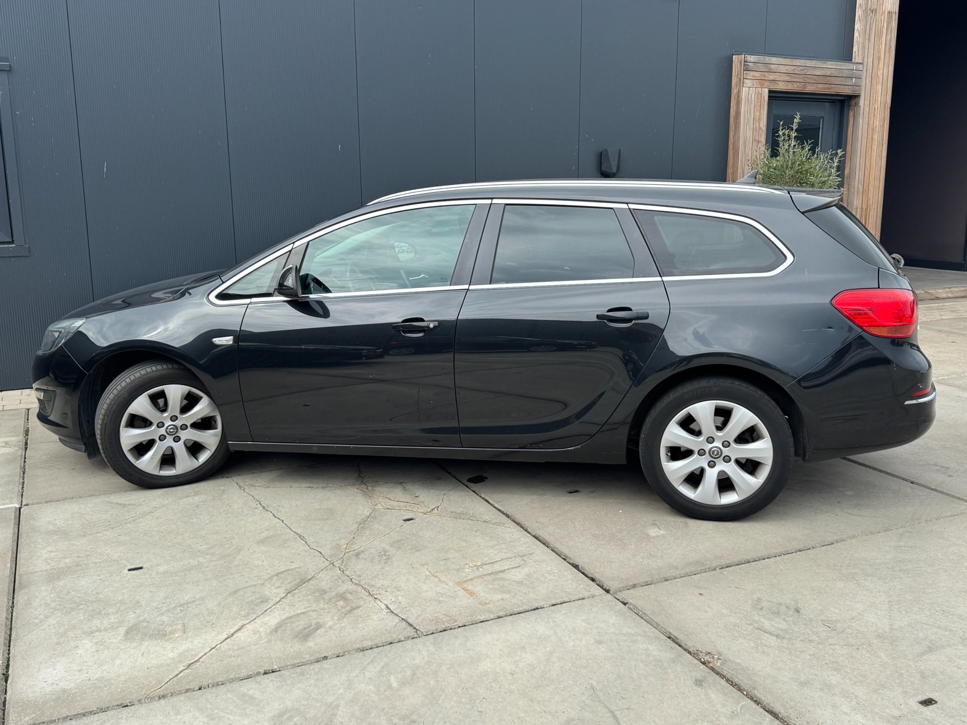 Foto van Opel Astra Sports Tourer