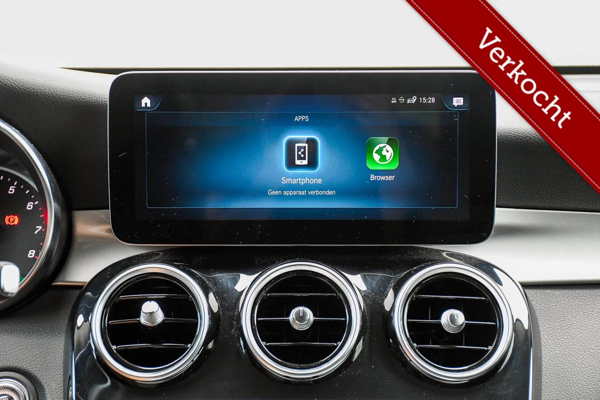 Foto van Mercedes-Benz GLC 300 E 4Matic