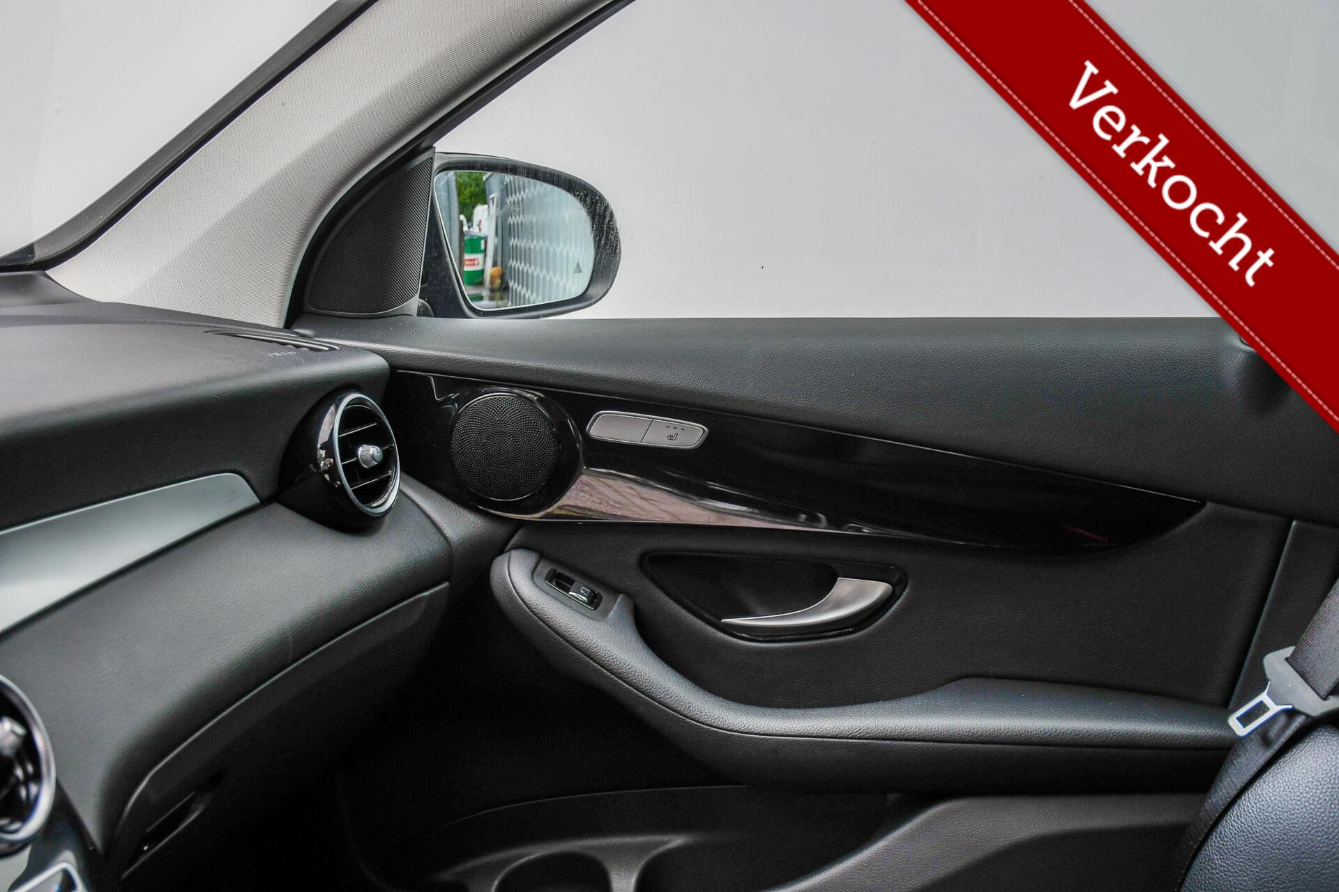 Foto van Mercedes-Benz GLC 300 E 4Matic