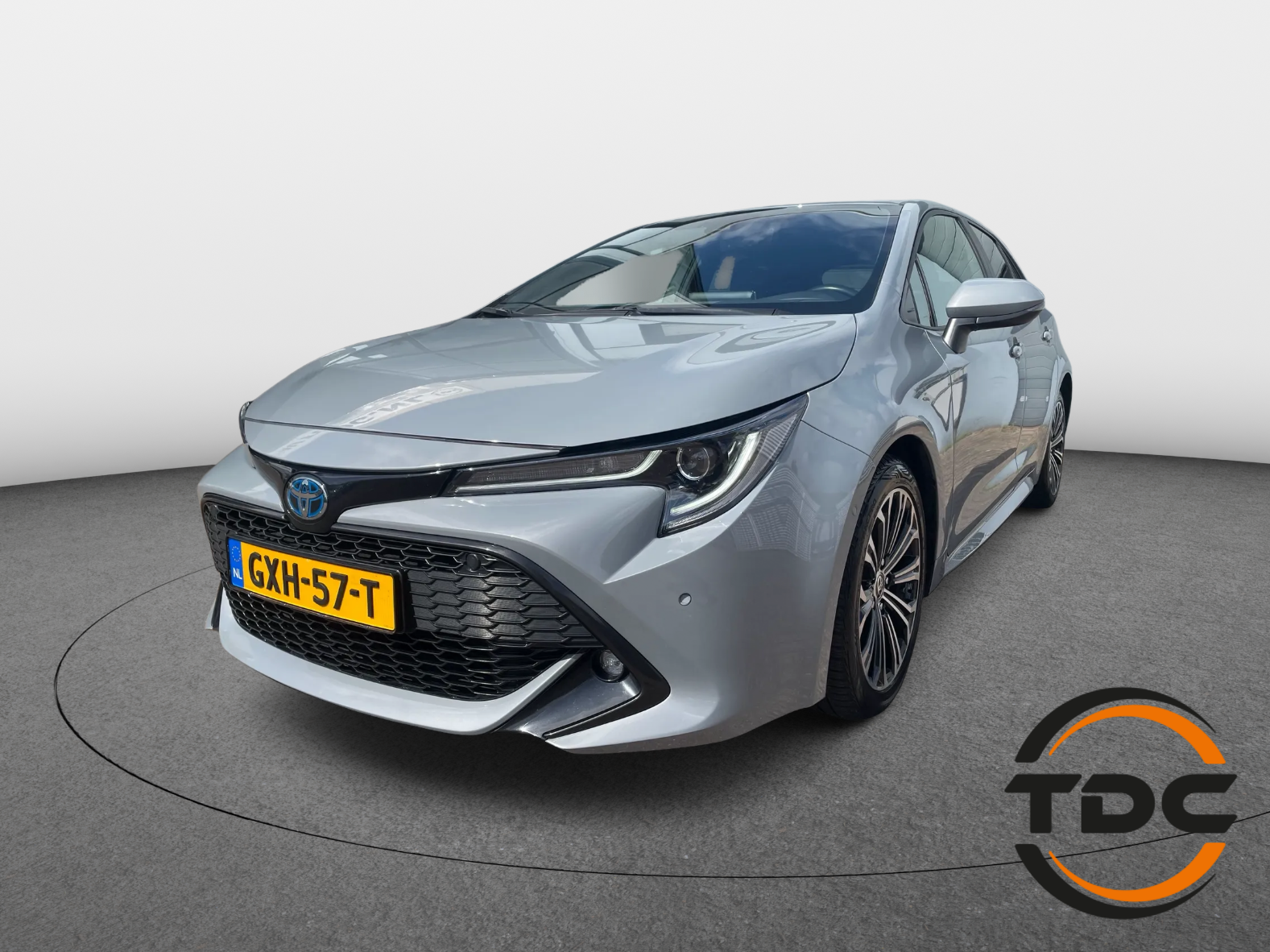 Toyota Toyota Corolla 1.8 Hybrid Dynamic incl. Btw. 2023 - voorkant