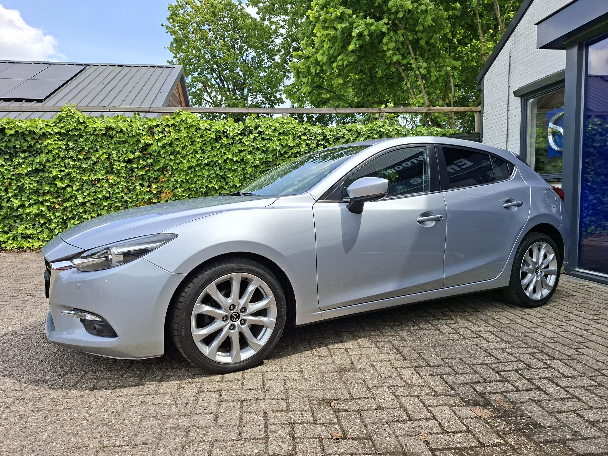 Mazda Mazda3 2.0 SkyActiv-G 120 GT-M 2017 - voorkant