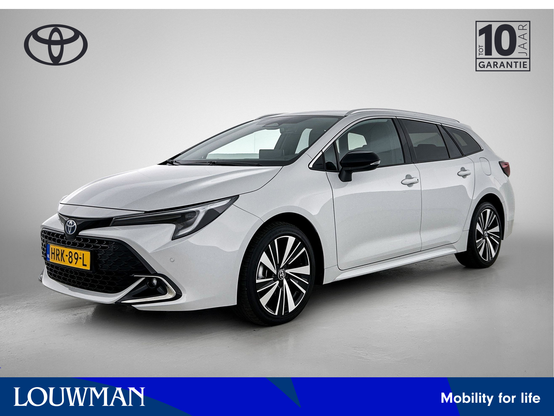 Toyota Toyota Corolla Hybrid 140 Dynamic 2025 - voorkant