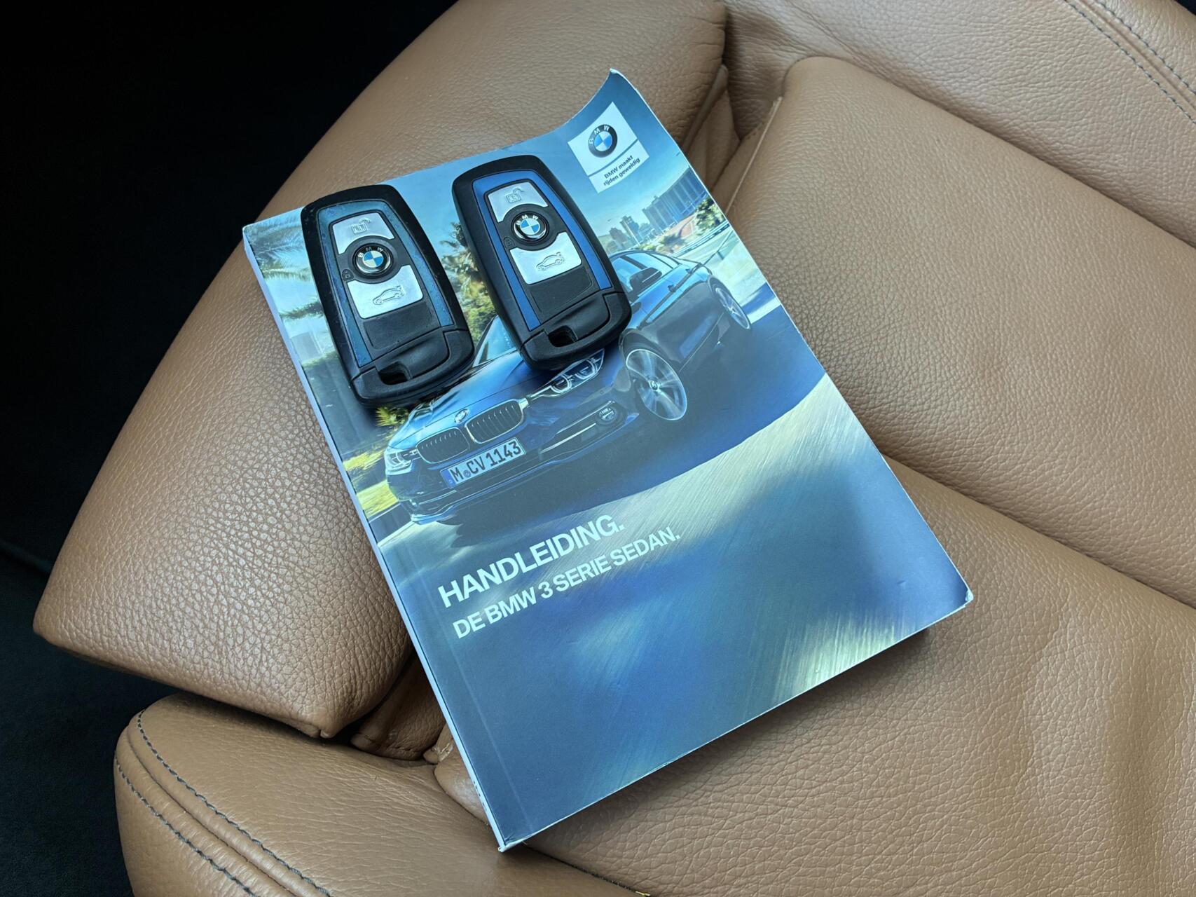 Foto van BMW 320i