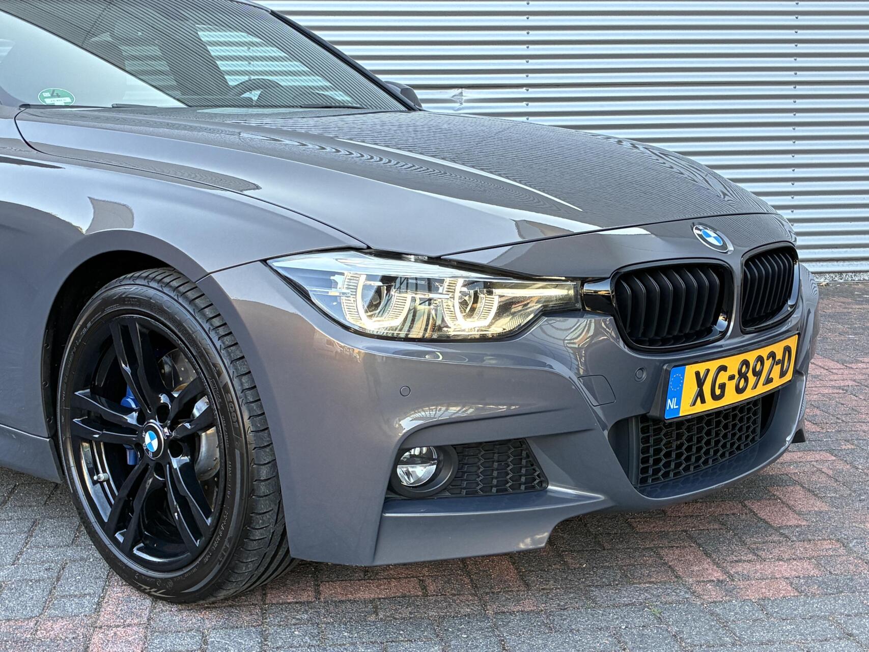 Foto van BMW 320i