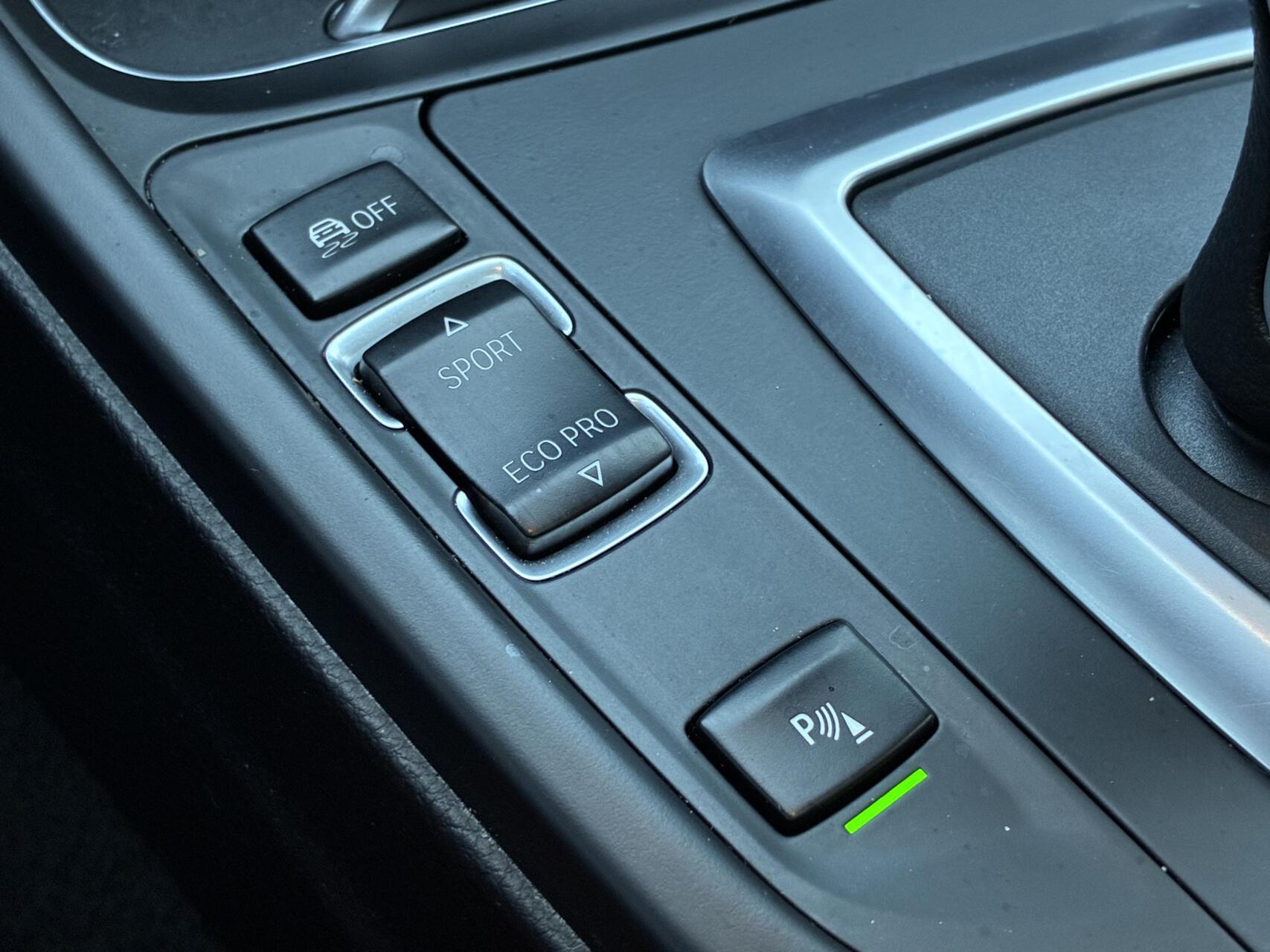 Foto van BMW 320i