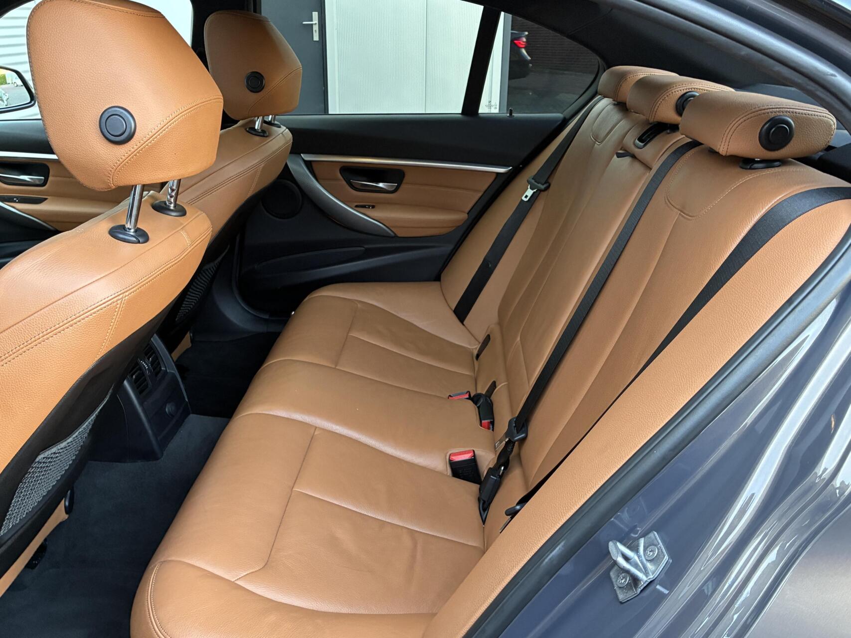 Foto van BMW 320i