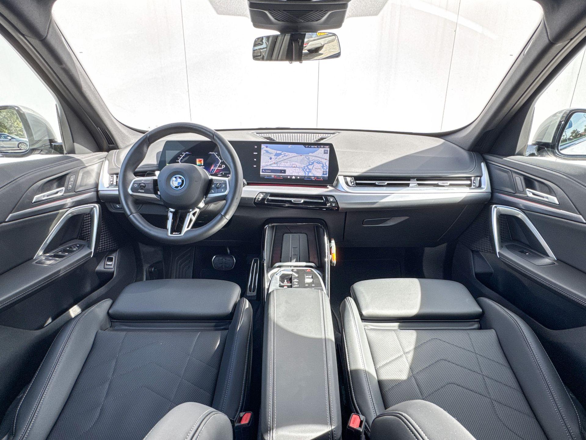 Foto van BMW Ix1 Edrive20