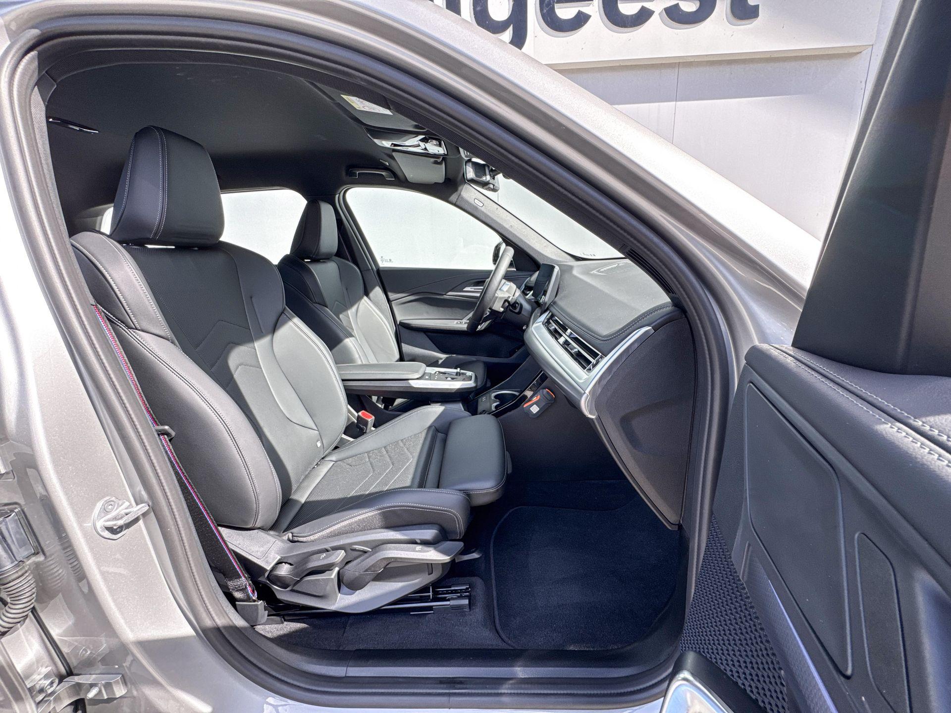 Foto van BMW Ix1 Edrive20