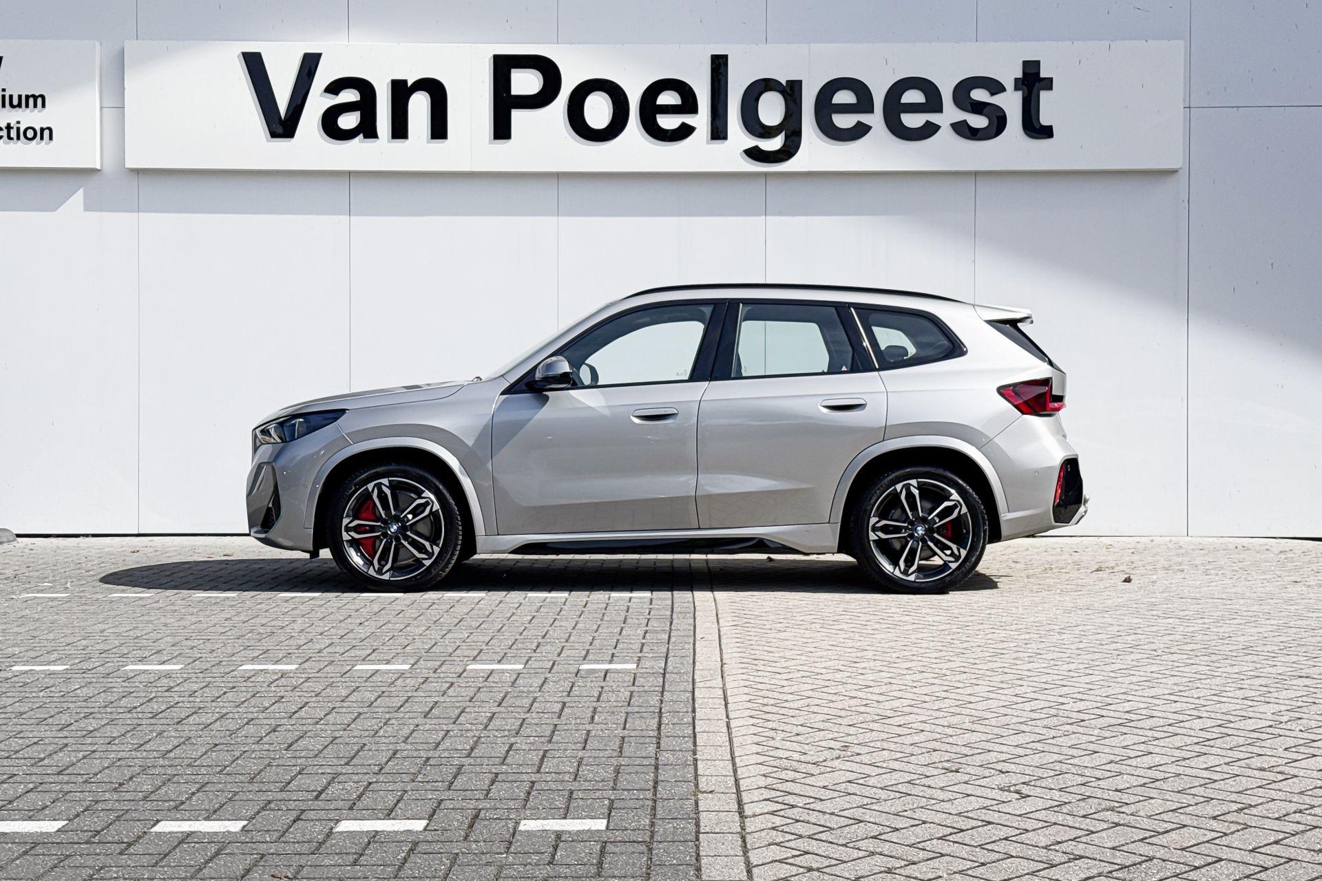 Foto van BMW Ix1 Edrive20