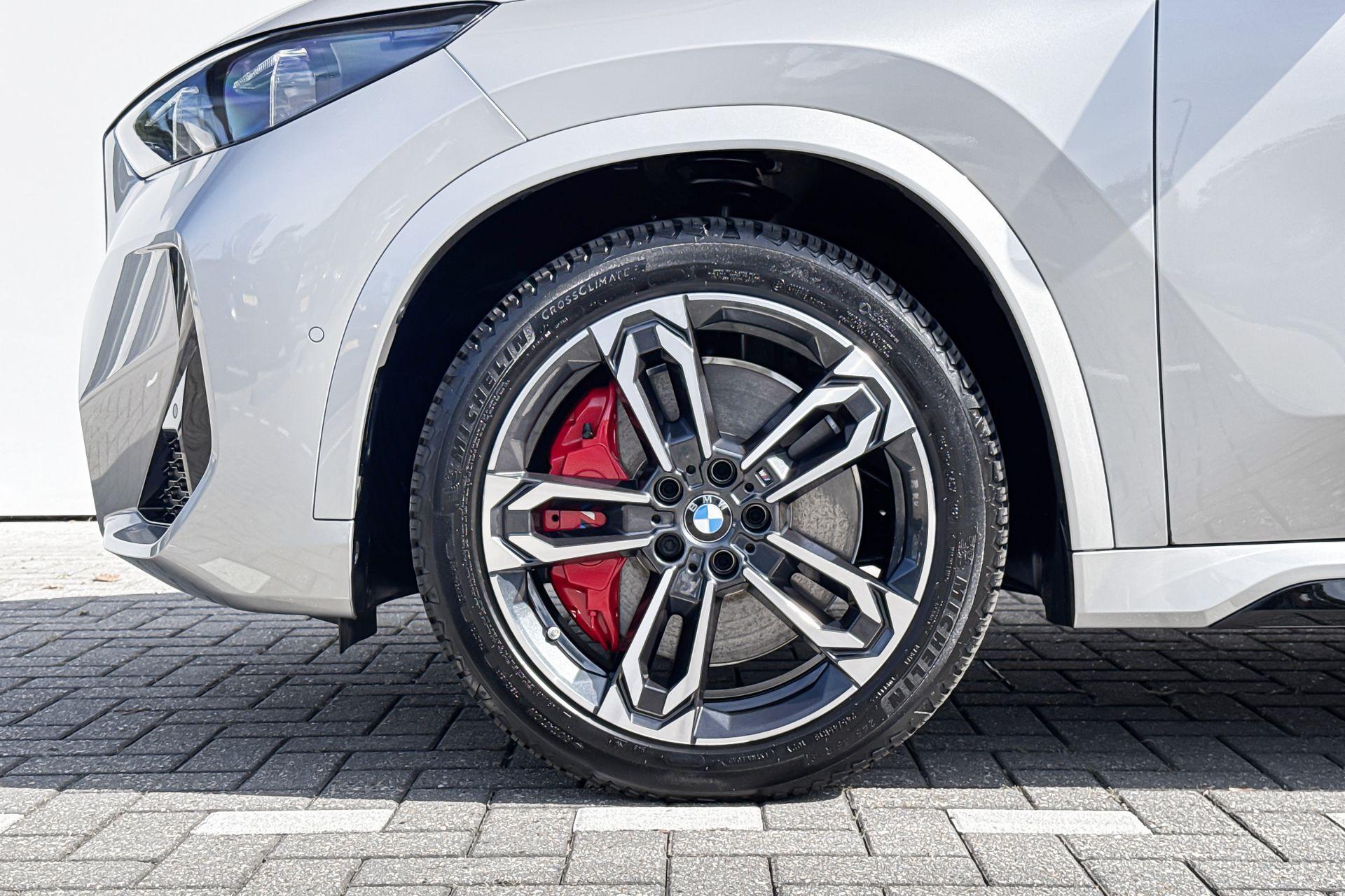 Foto van BMW Ix1 Edrive20