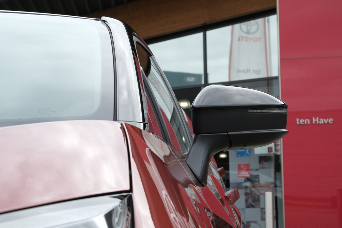 Foto van Toyota Toyota C-hr