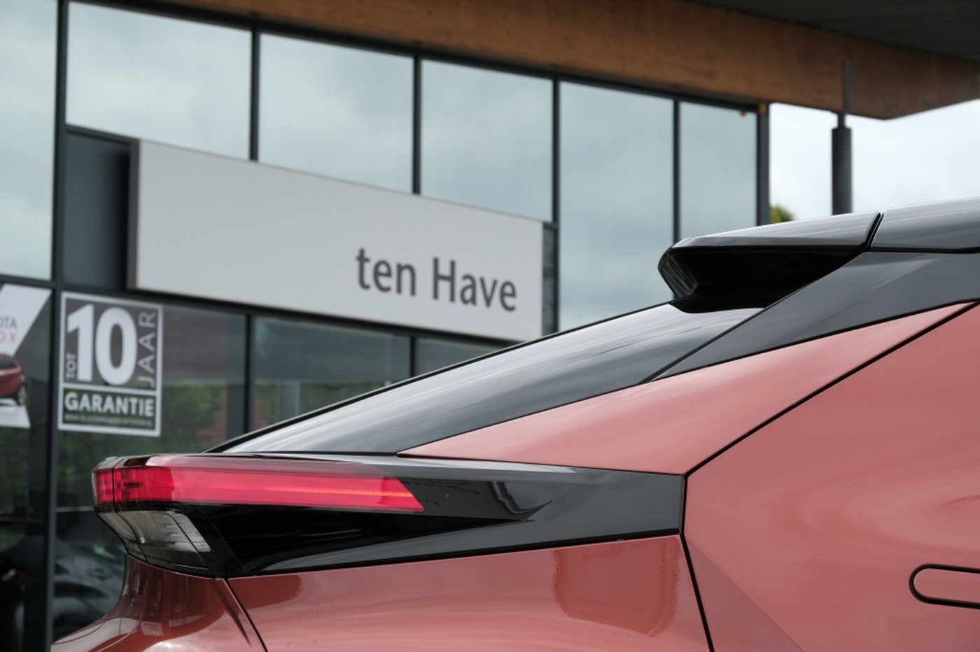 Foto van Toyota Toyota C-hr