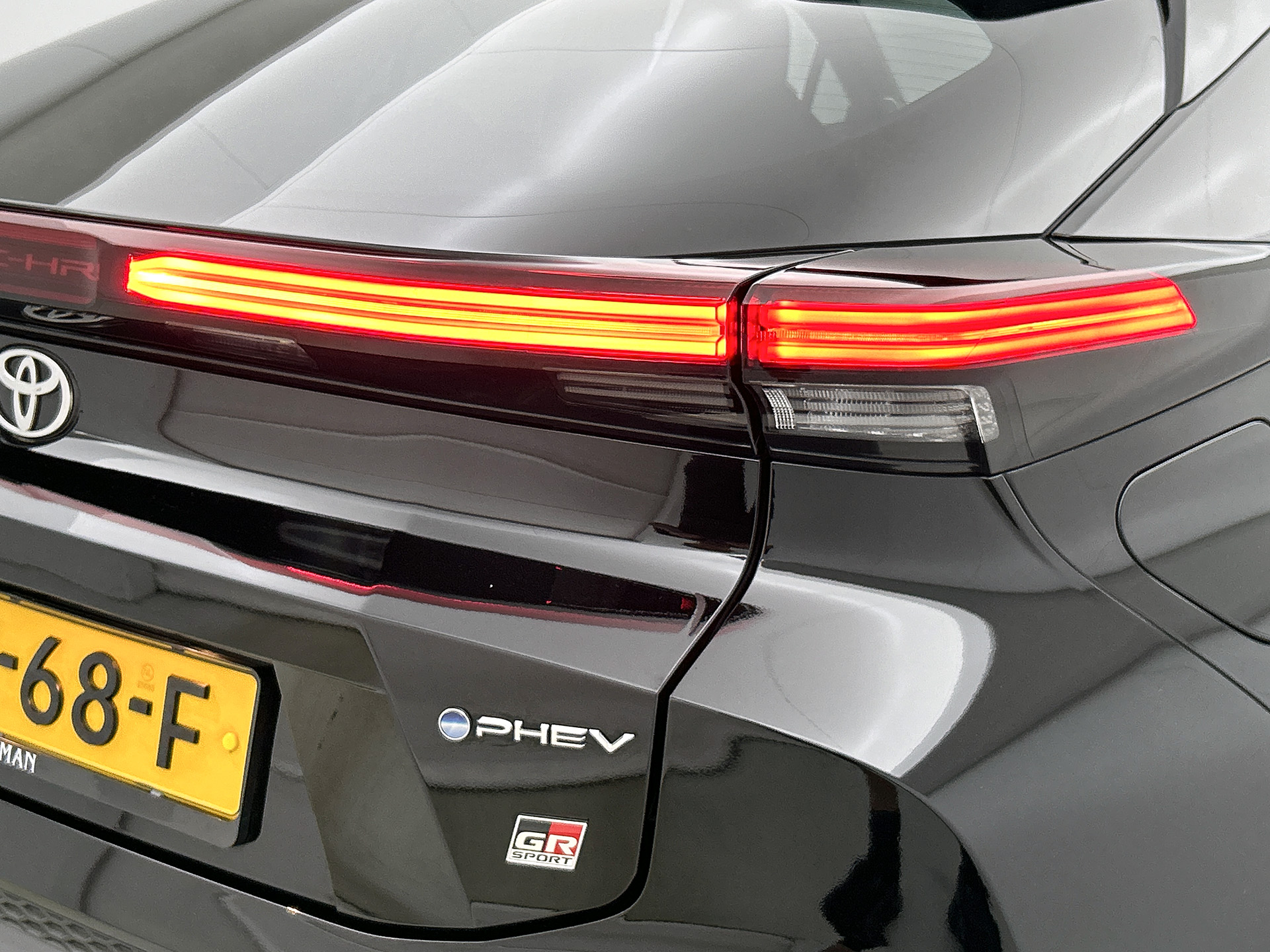 Foto van Toyota Toyota C-hr