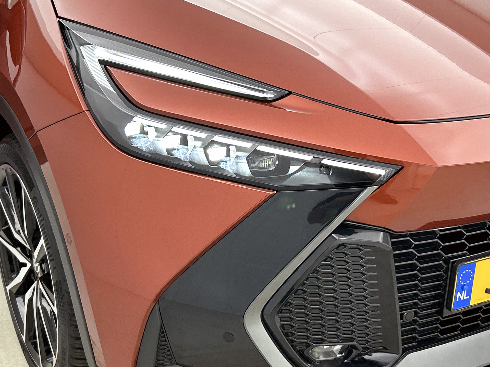 Foto van Toyota Toyota C-hr