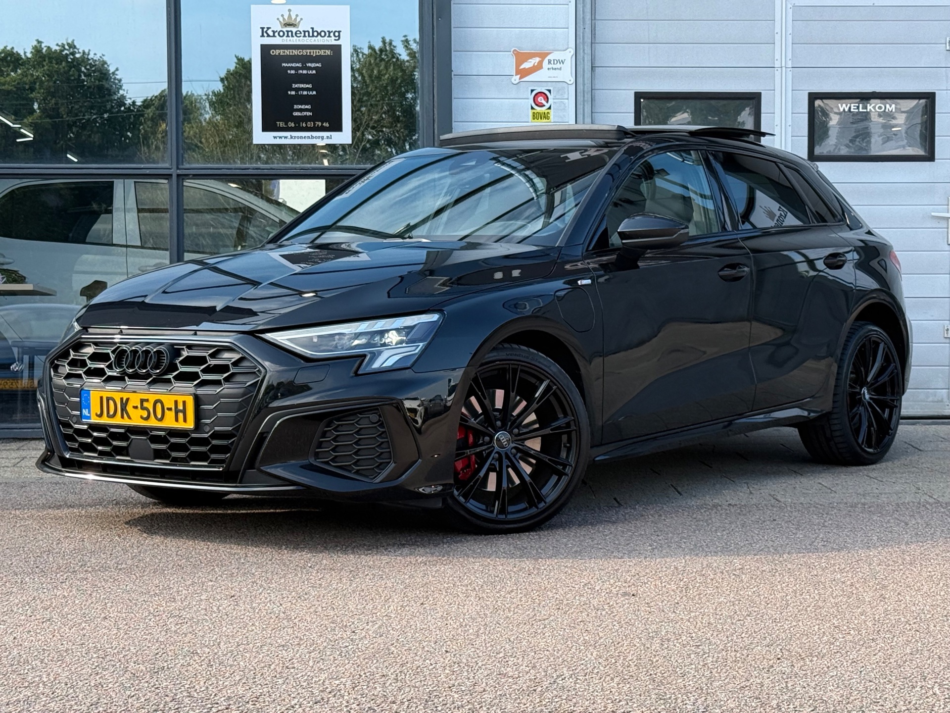 Foto van Audi A3 45 TFSIe
