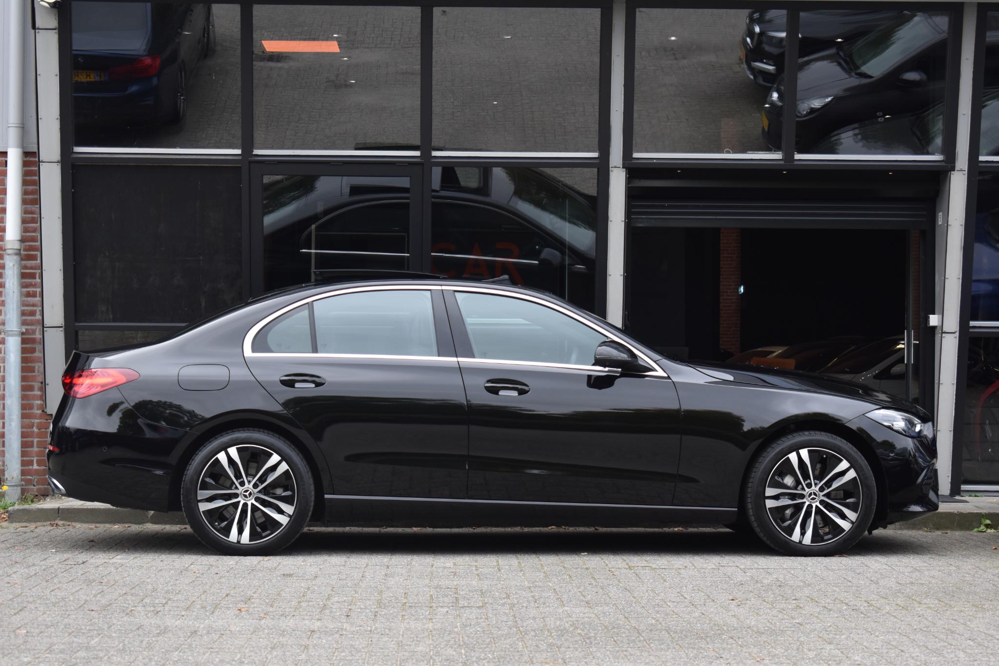 Foto van Mercedes-Benz C 300 E