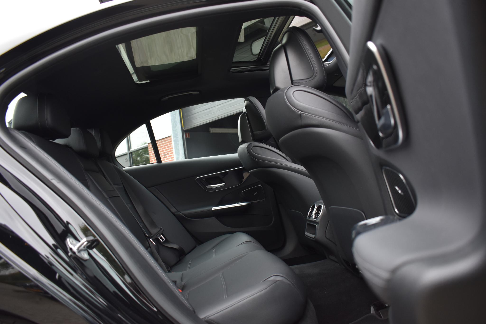 Foto van Mercedes-Benz C 300 E