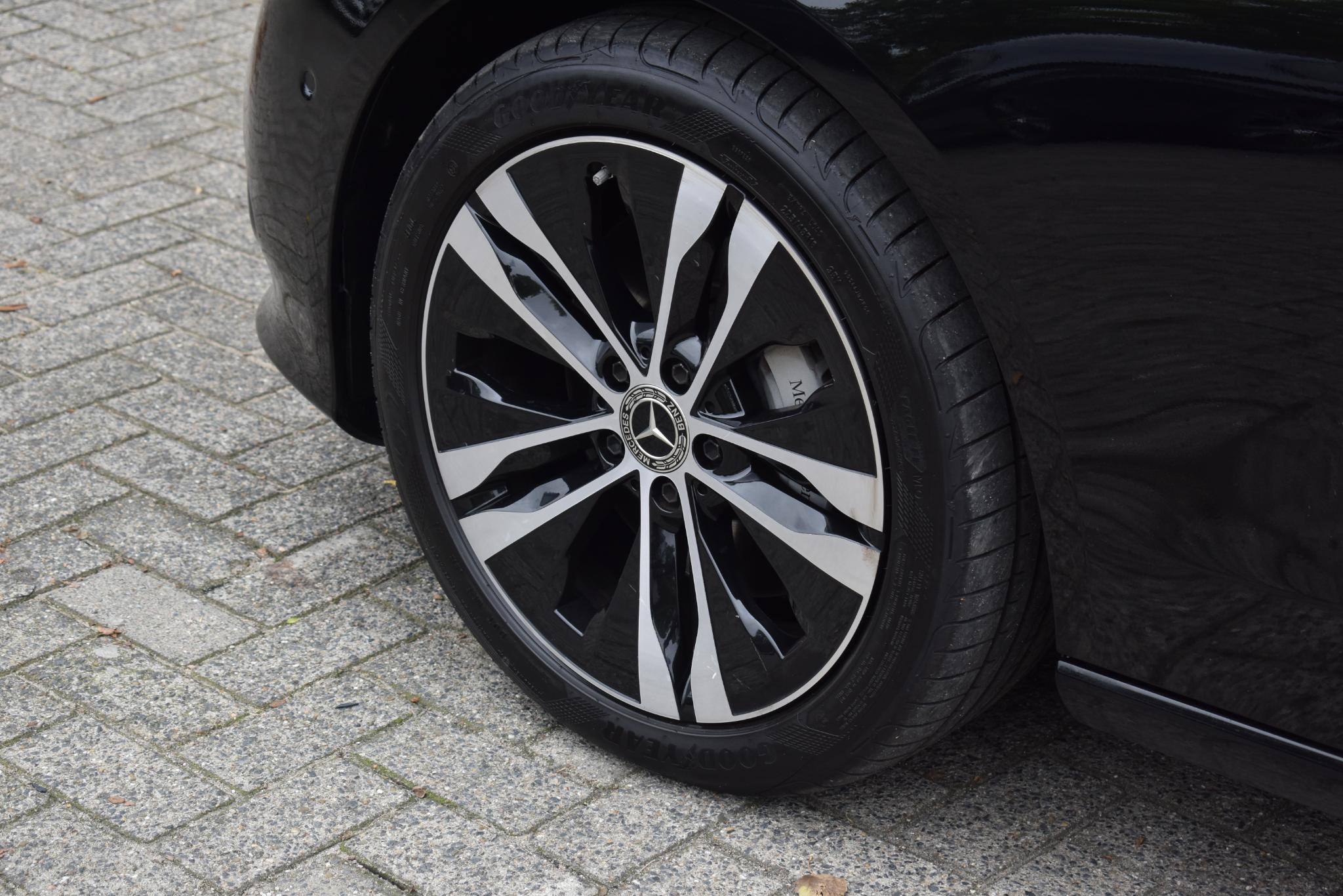 Foto van Mercedes-Benz C 300 E