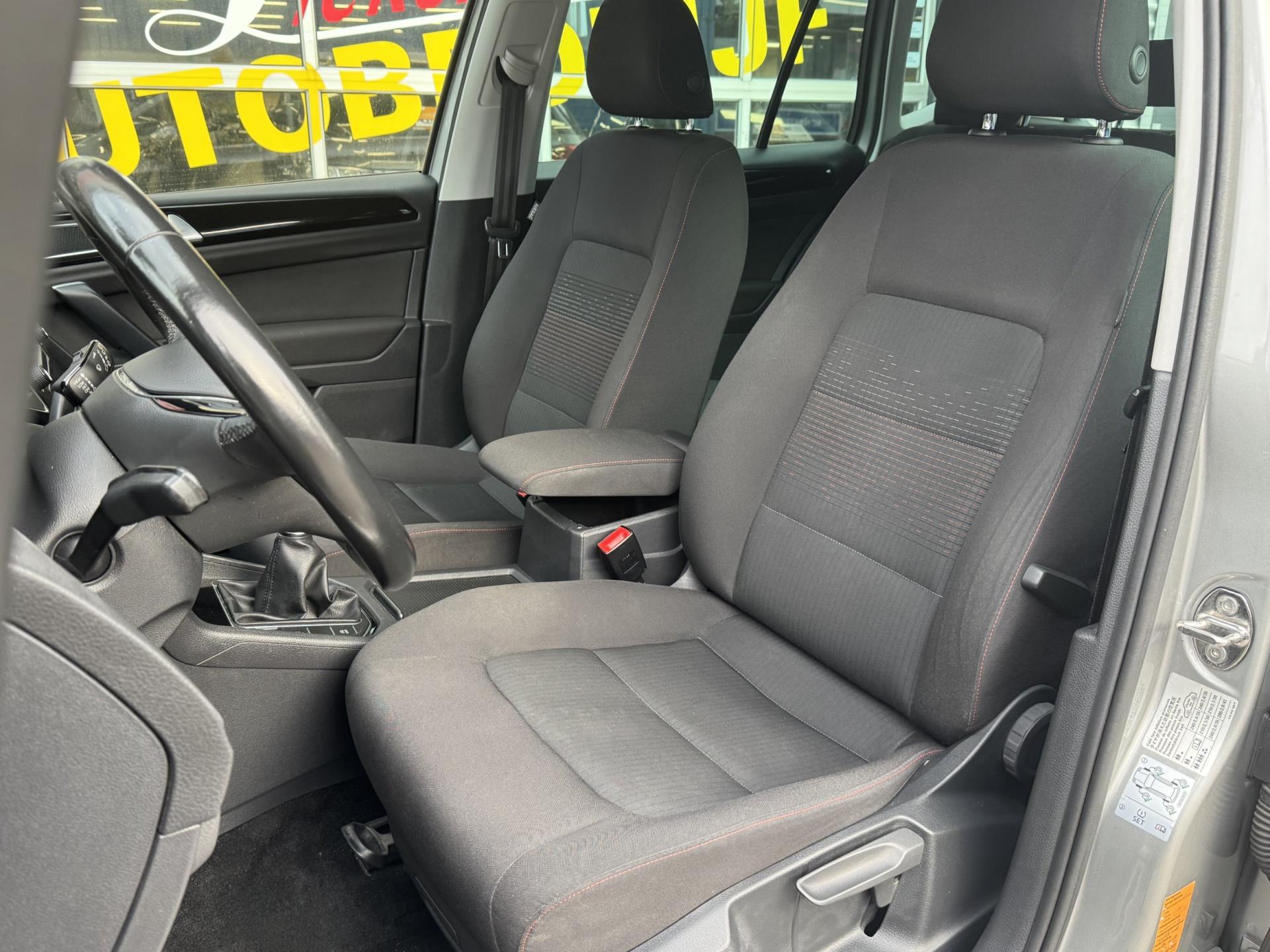 Foto van Volkswagen Golf Sportsvan
