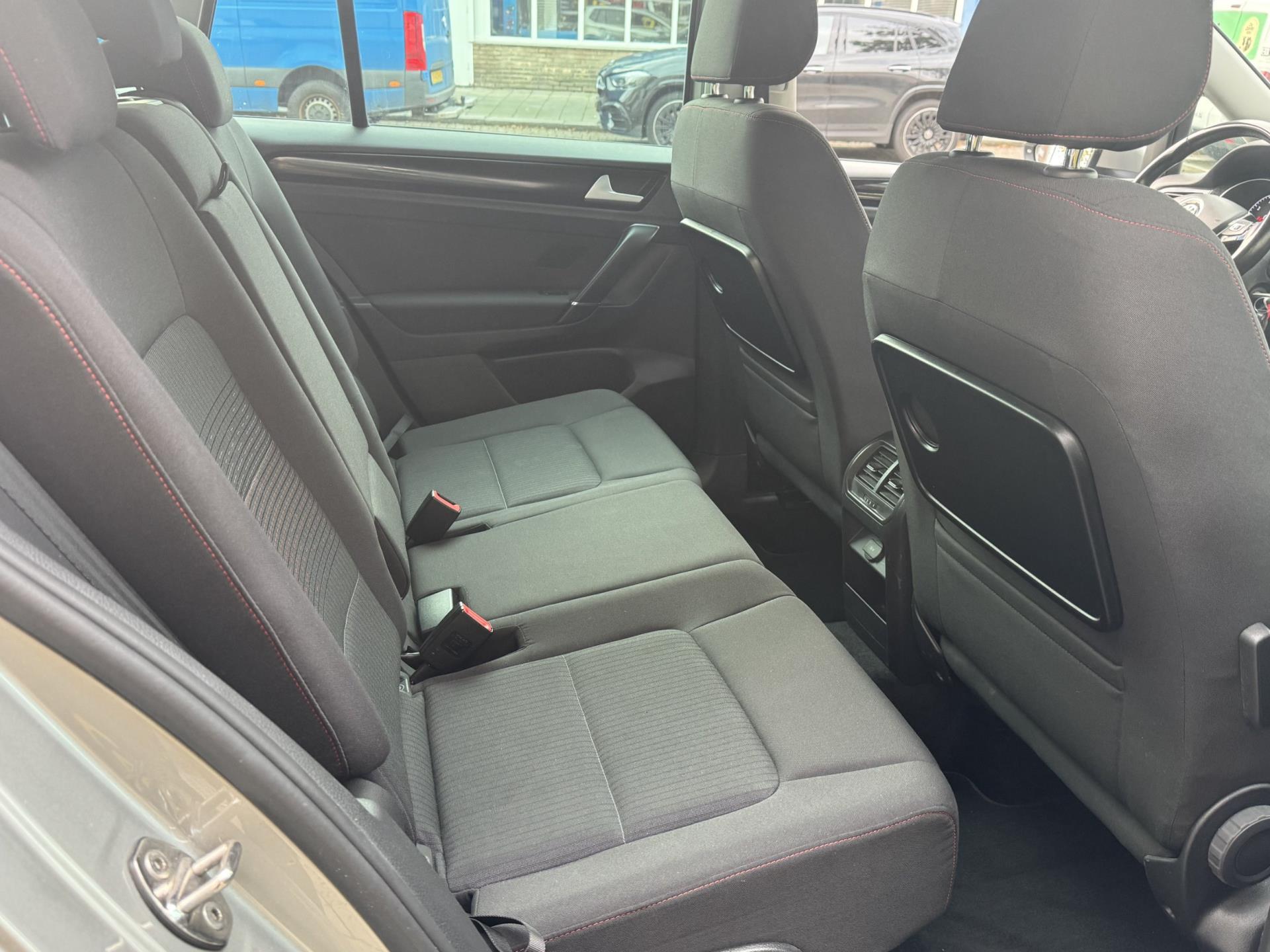 Foto van Volkswagen Golf Sportsvan