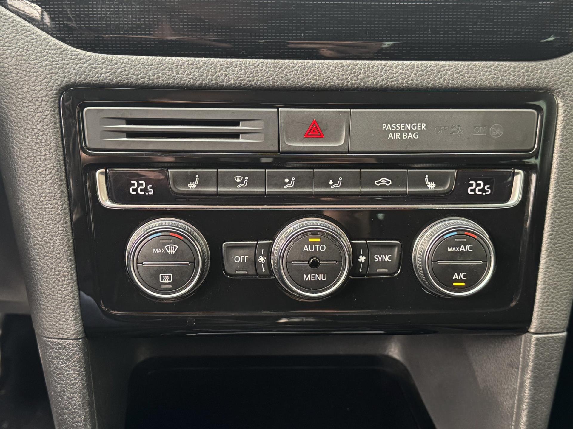 Foto van Volkswagen Golf Sportsvan
