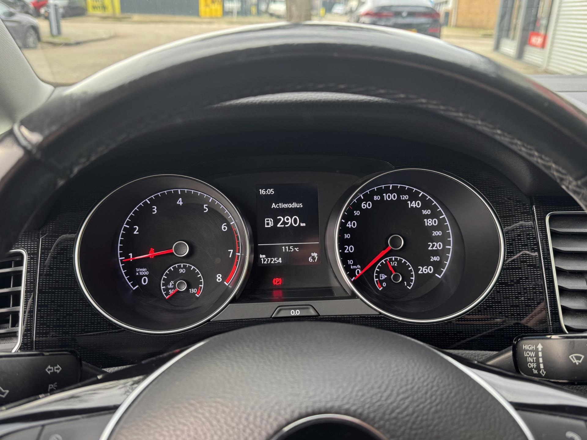 Foto van Volkswagen Golf Sportsvan