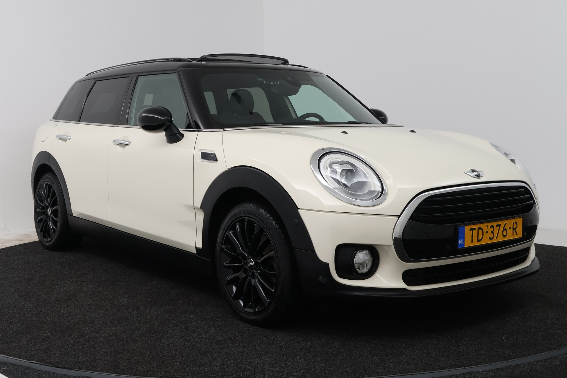 Foto van Mini Clubman Cooper