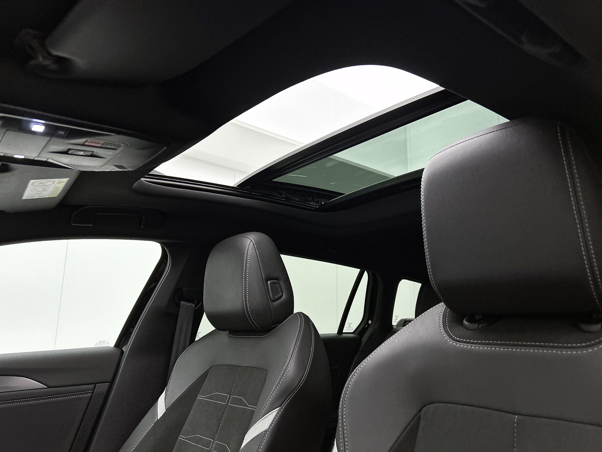 Foto van Opel Astra Sports Tourer