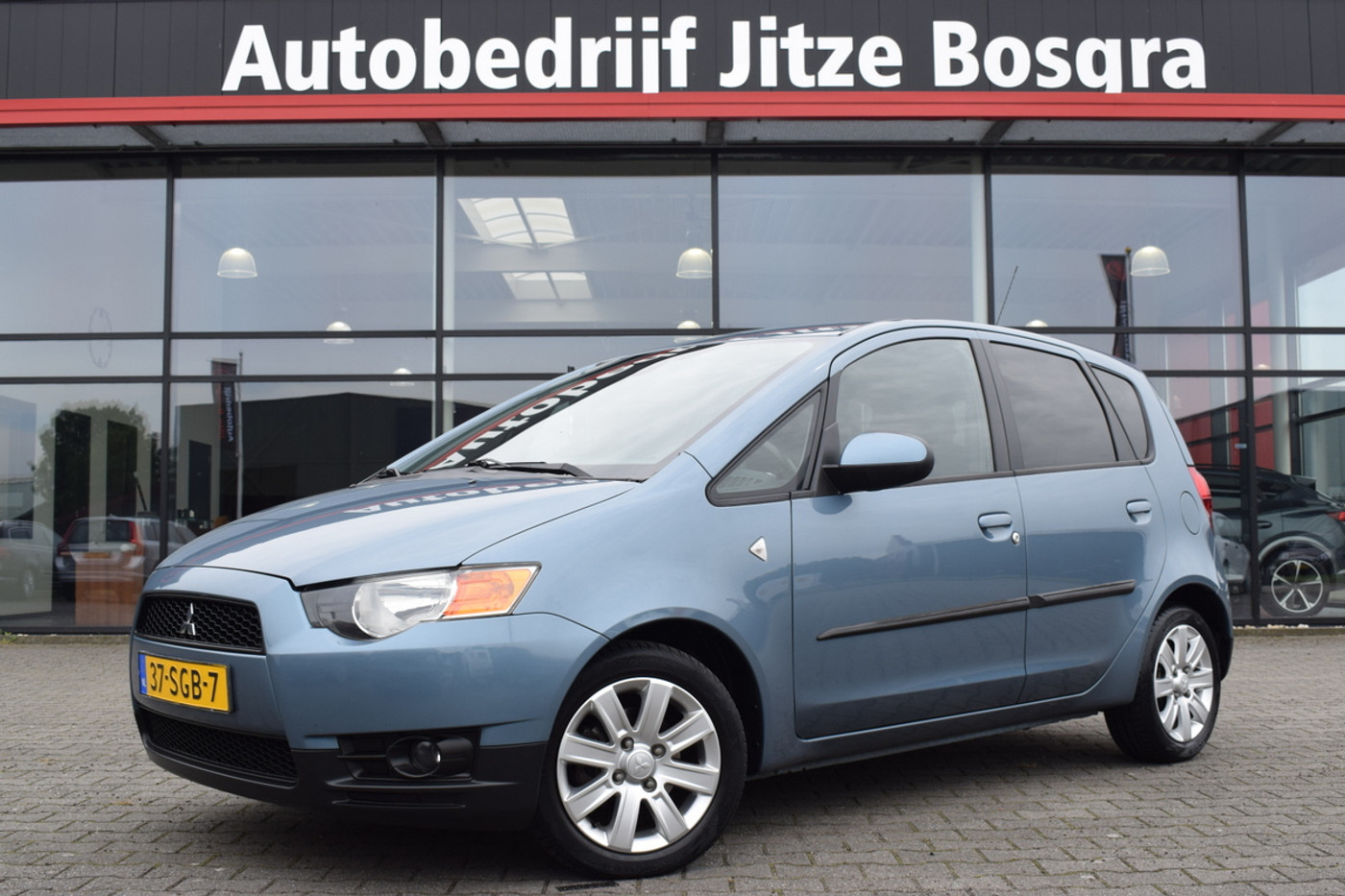 Mitsubishi Colt 1.3 Edition Two 2011 - voorkant