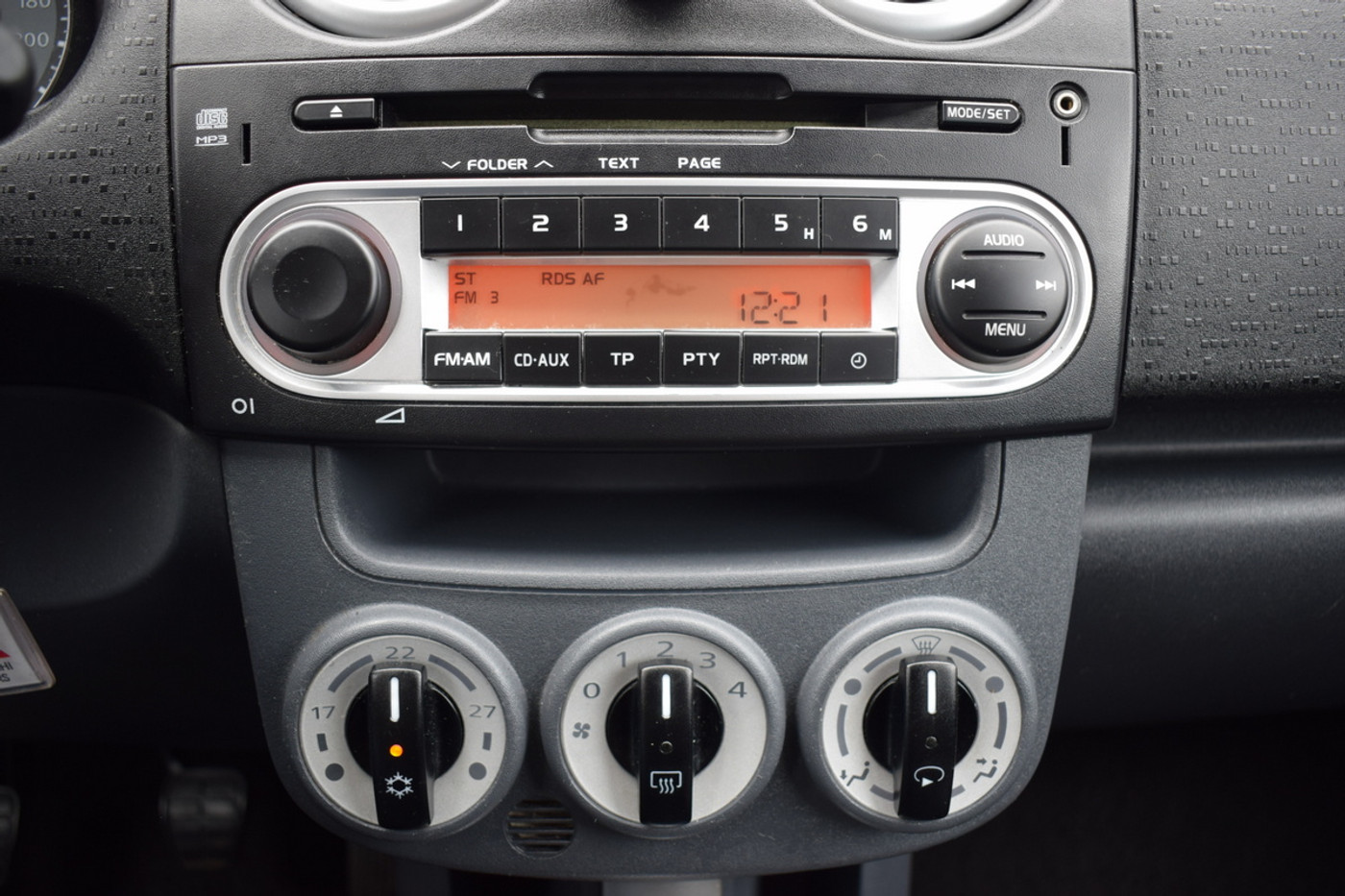 Foto van Mitsubishi Colt