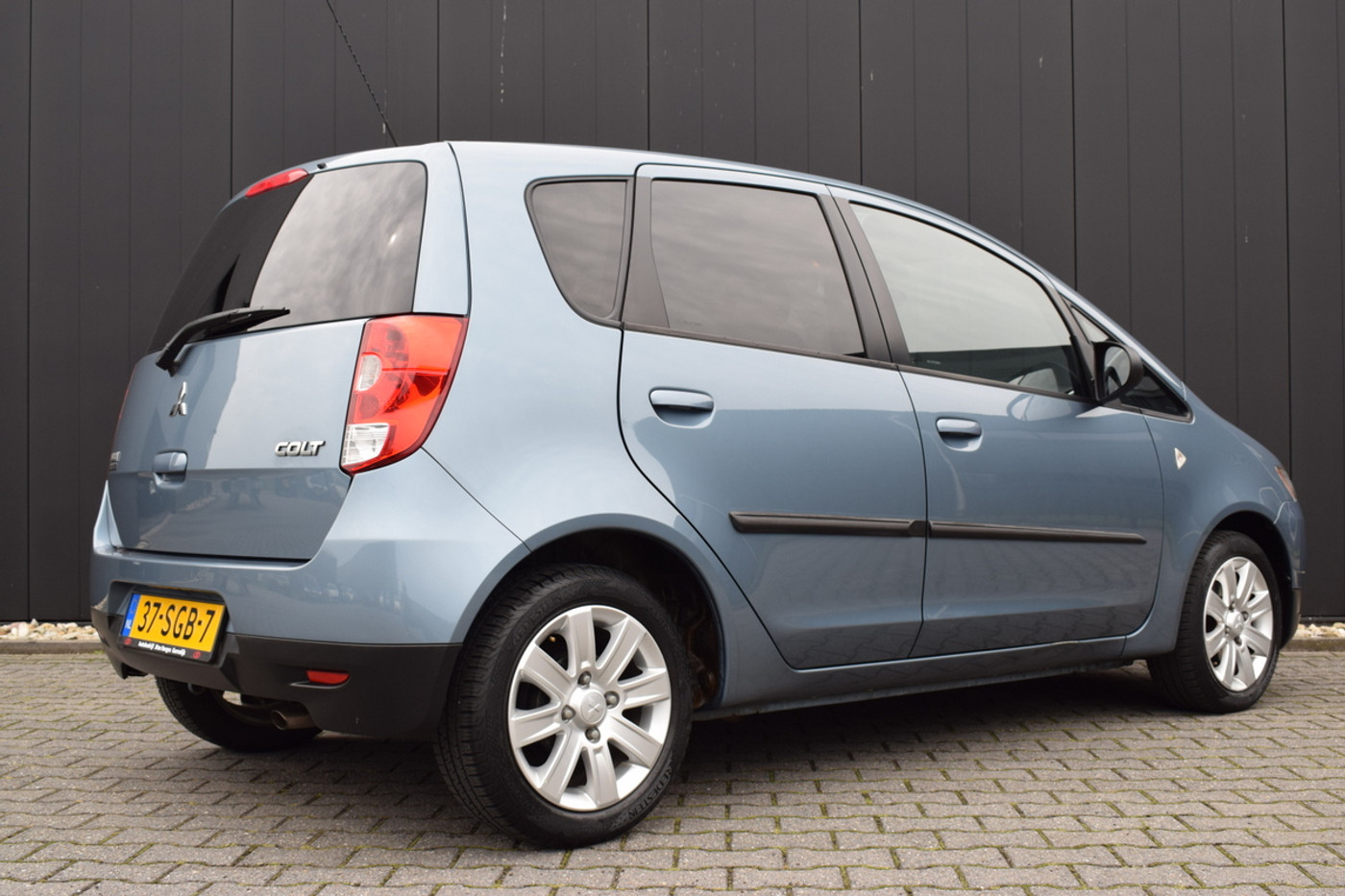 Foto van Mitsubishi Colt