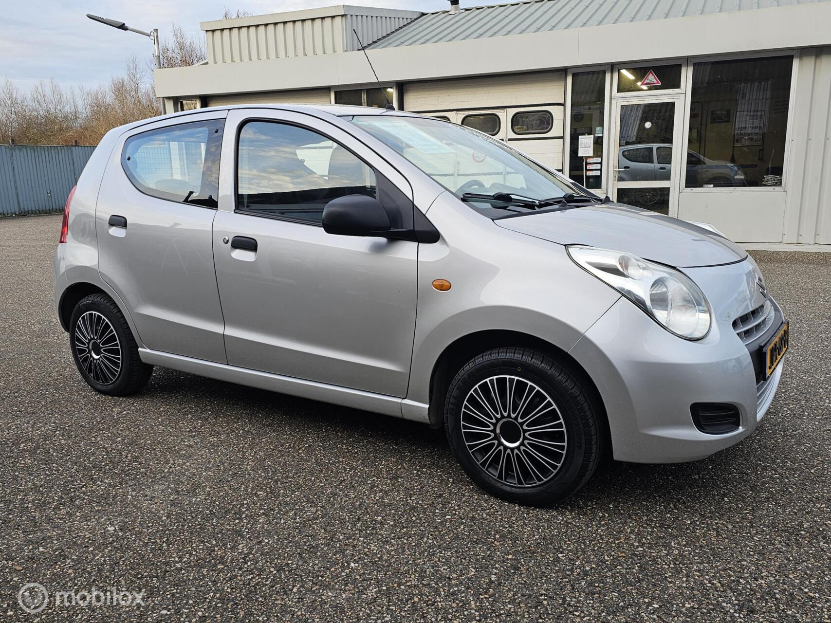 Foto van Suzuki Alto