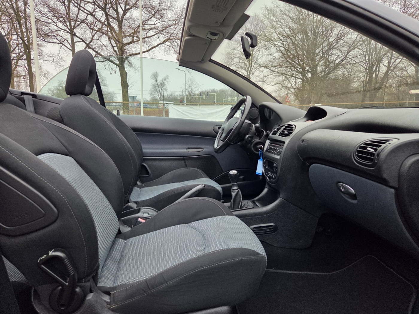 Foto van Peugeot 206 CC