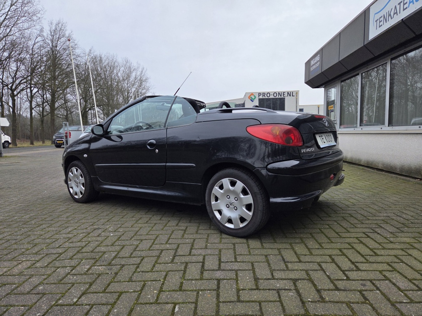 Foto van Peugeot 206 CC